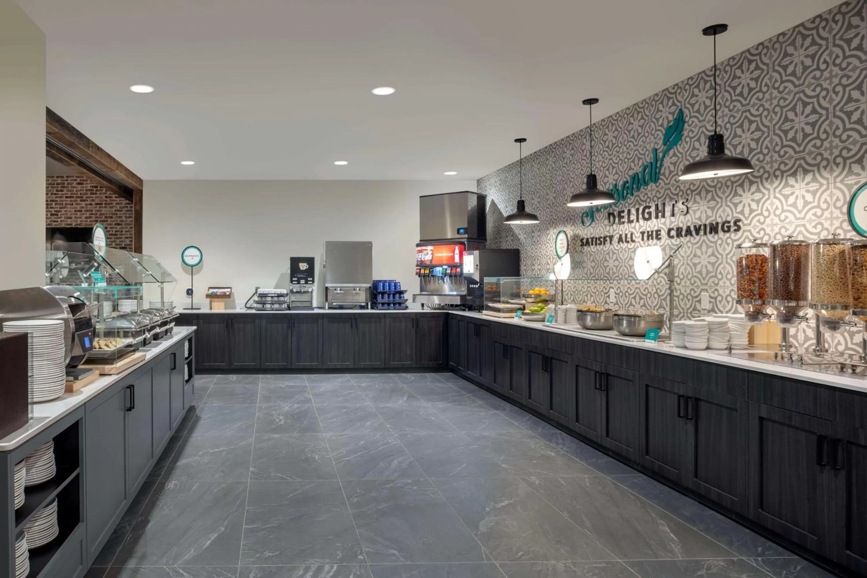 Breakfast in Embassy Suites By Hilton Bowling Green