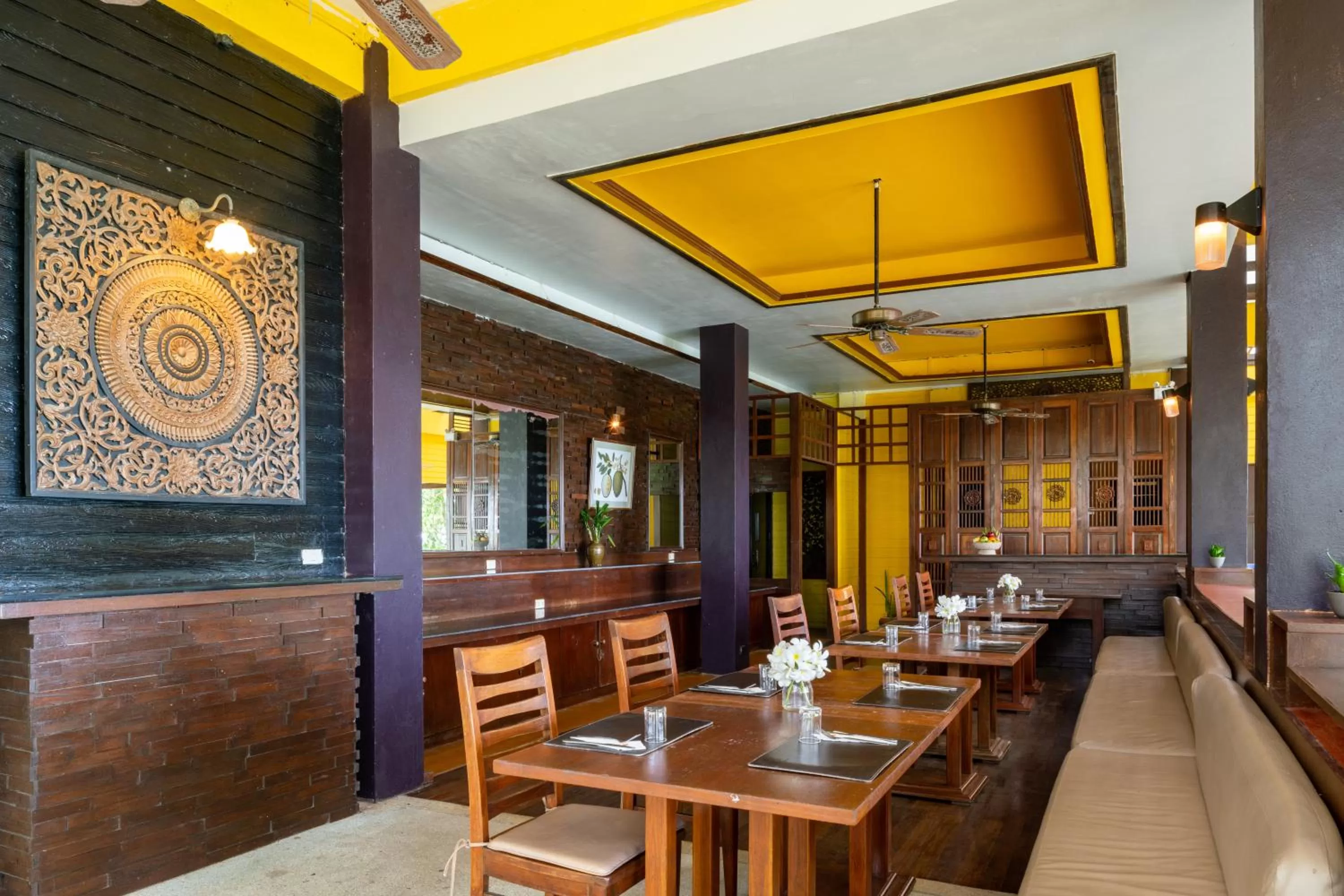 Restaurant/places to eat in Baan Krating Khao Lak Resort - SHA plus