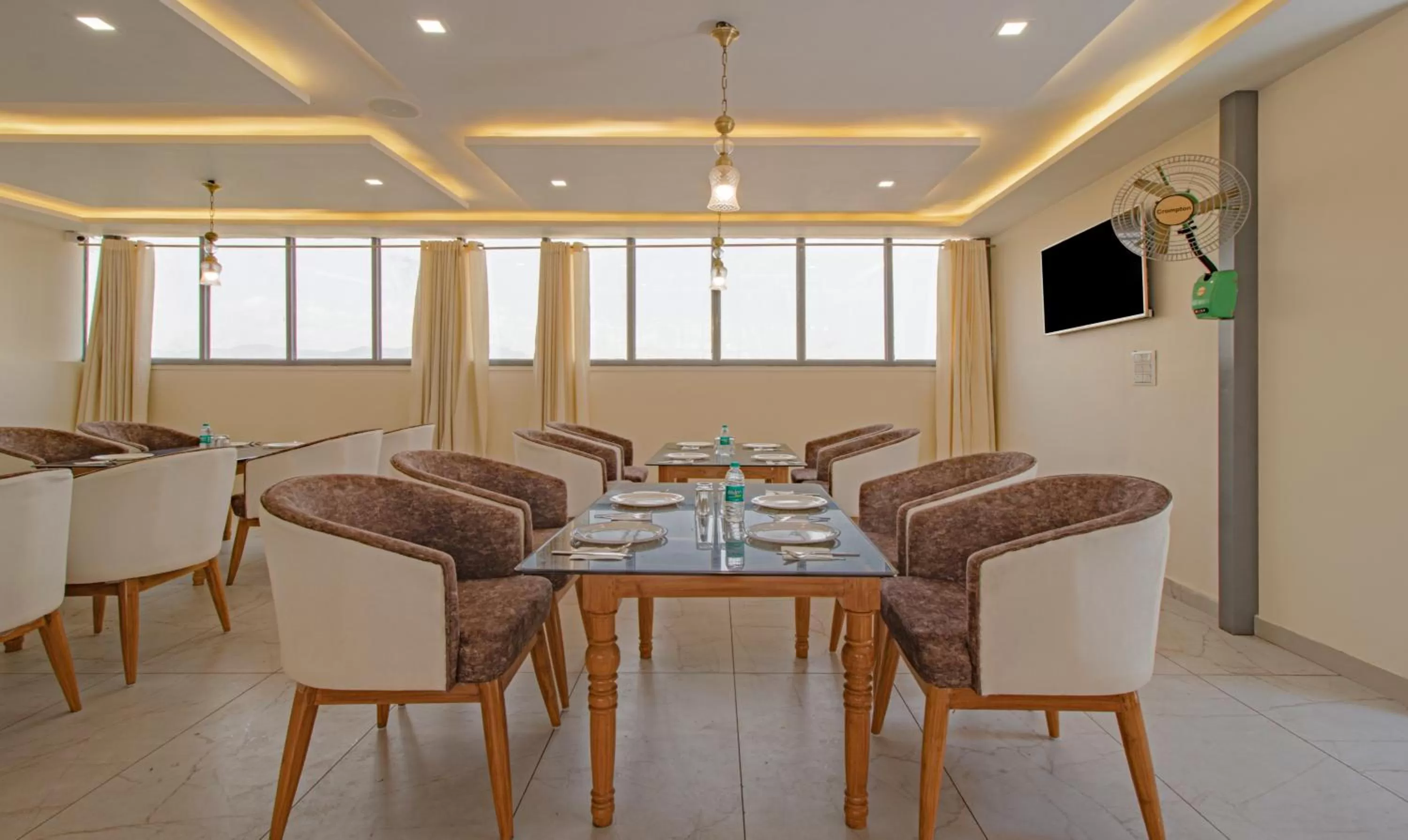 Restaurant/Places to Eat in Treebo Trend Haveli Resort Roots Bhupatwala