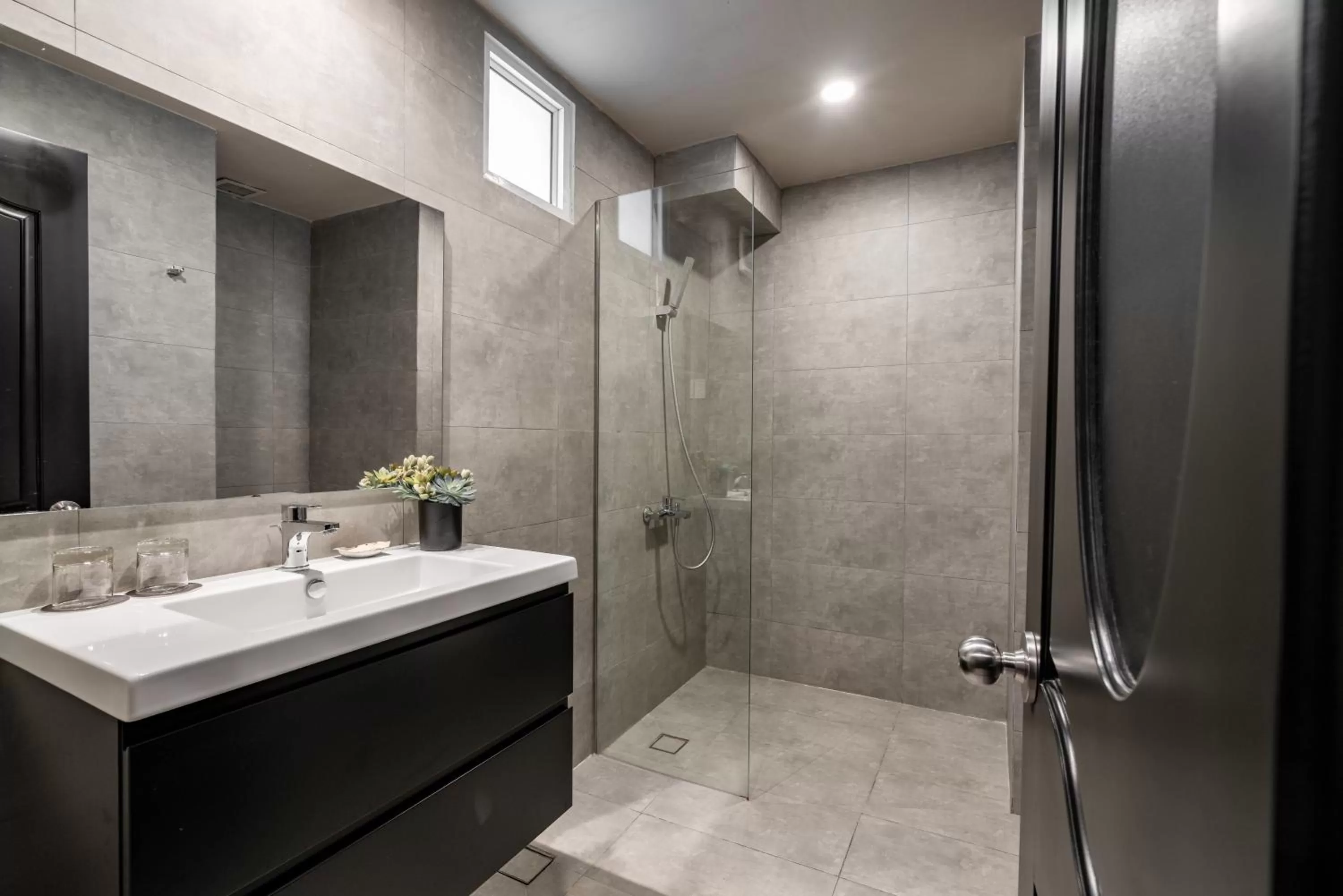 Bathroom in Paragon Saigon Hotel