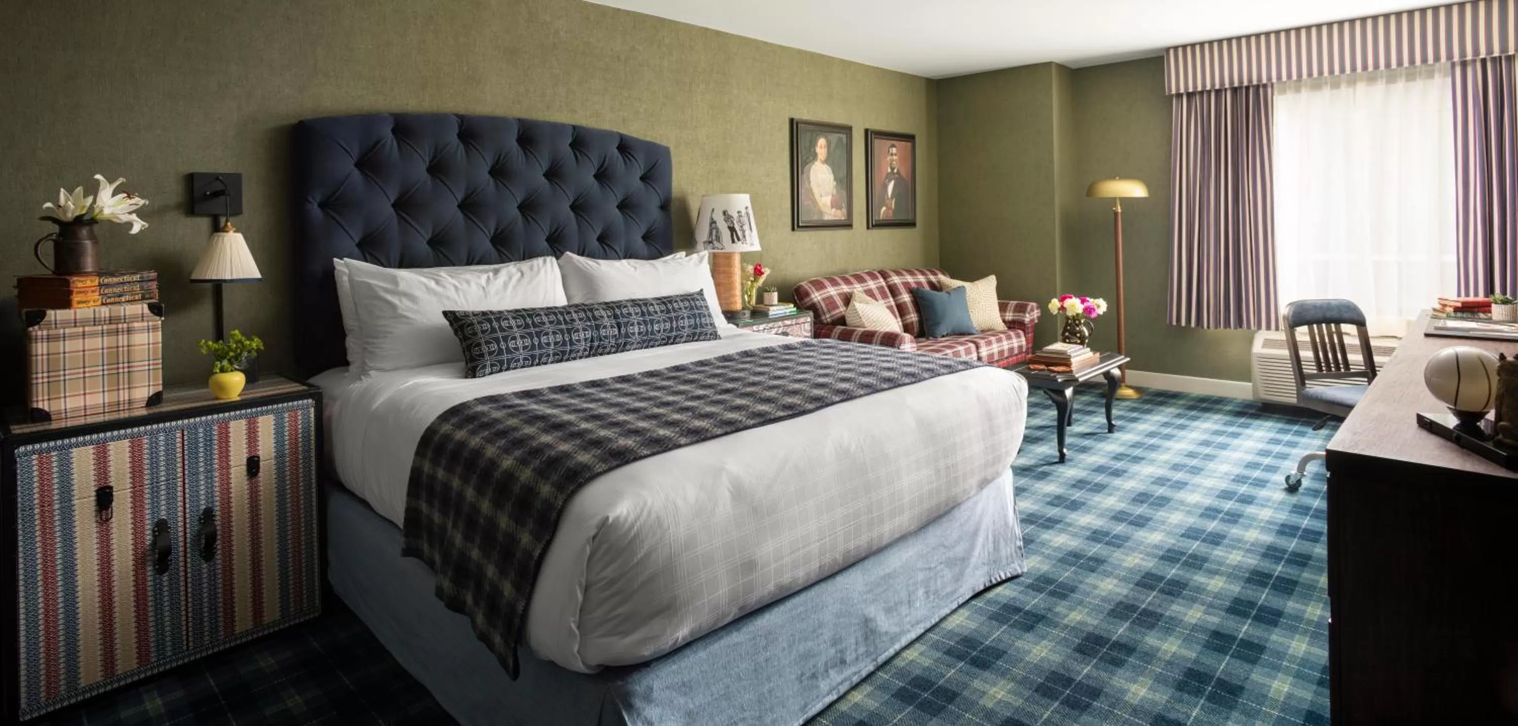 Bed in Graduate by Hilton Storrs