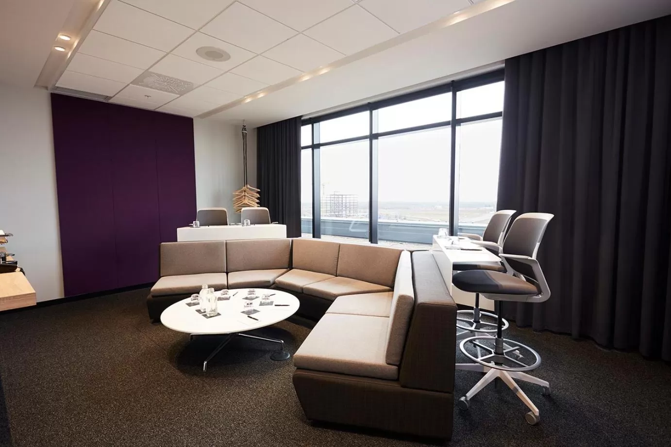 Meeting/conference room in Hôtel Escad Quartier DIX30