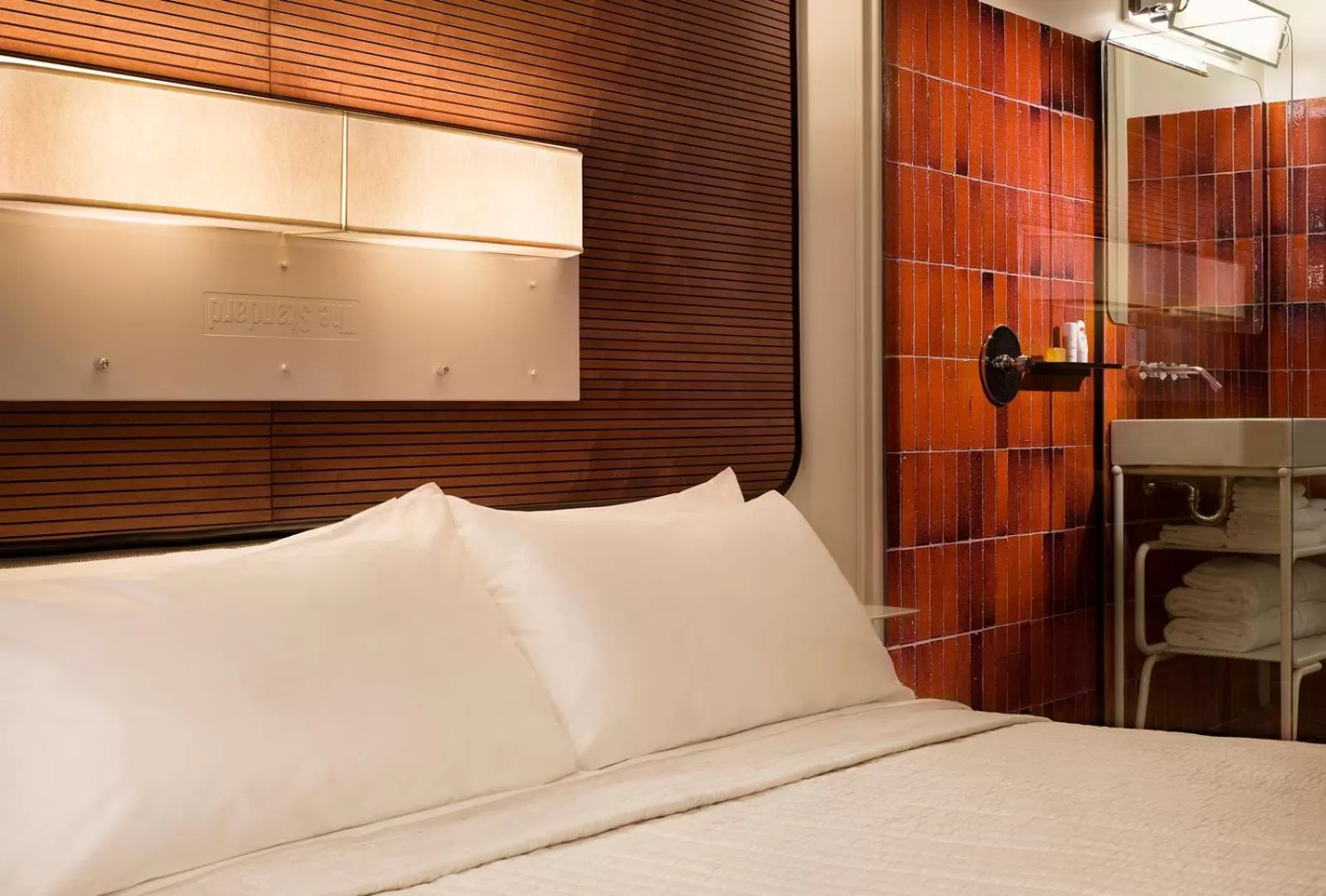 Bed in The Standard, High Line New York