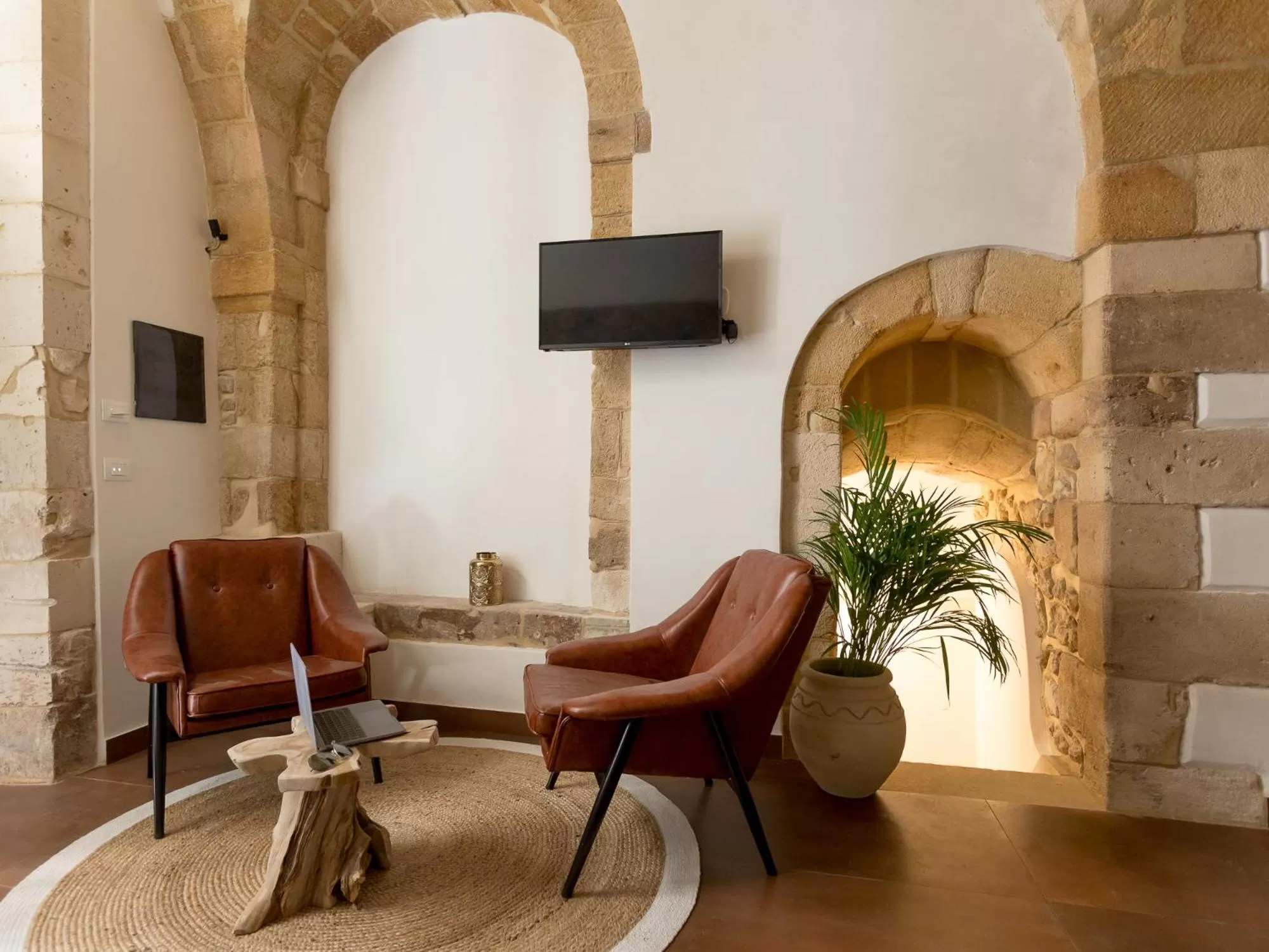 TV and multimedia in Ortigia Boutique Palace