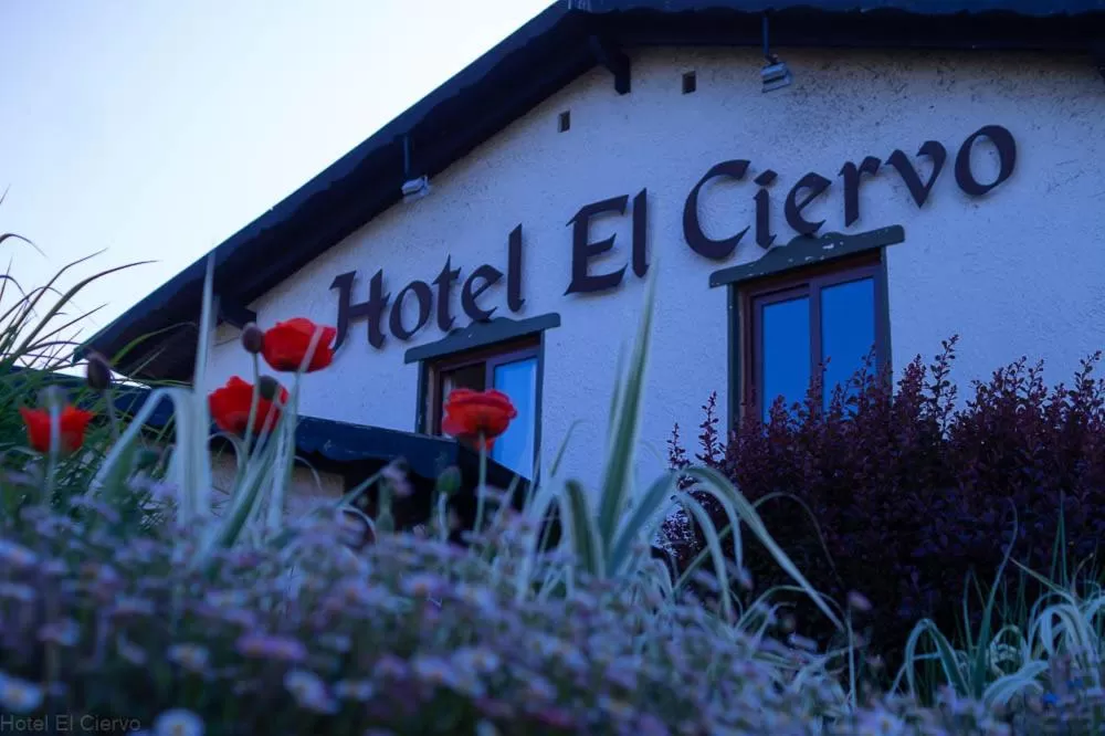 Property Building in Hotel El Ciervo