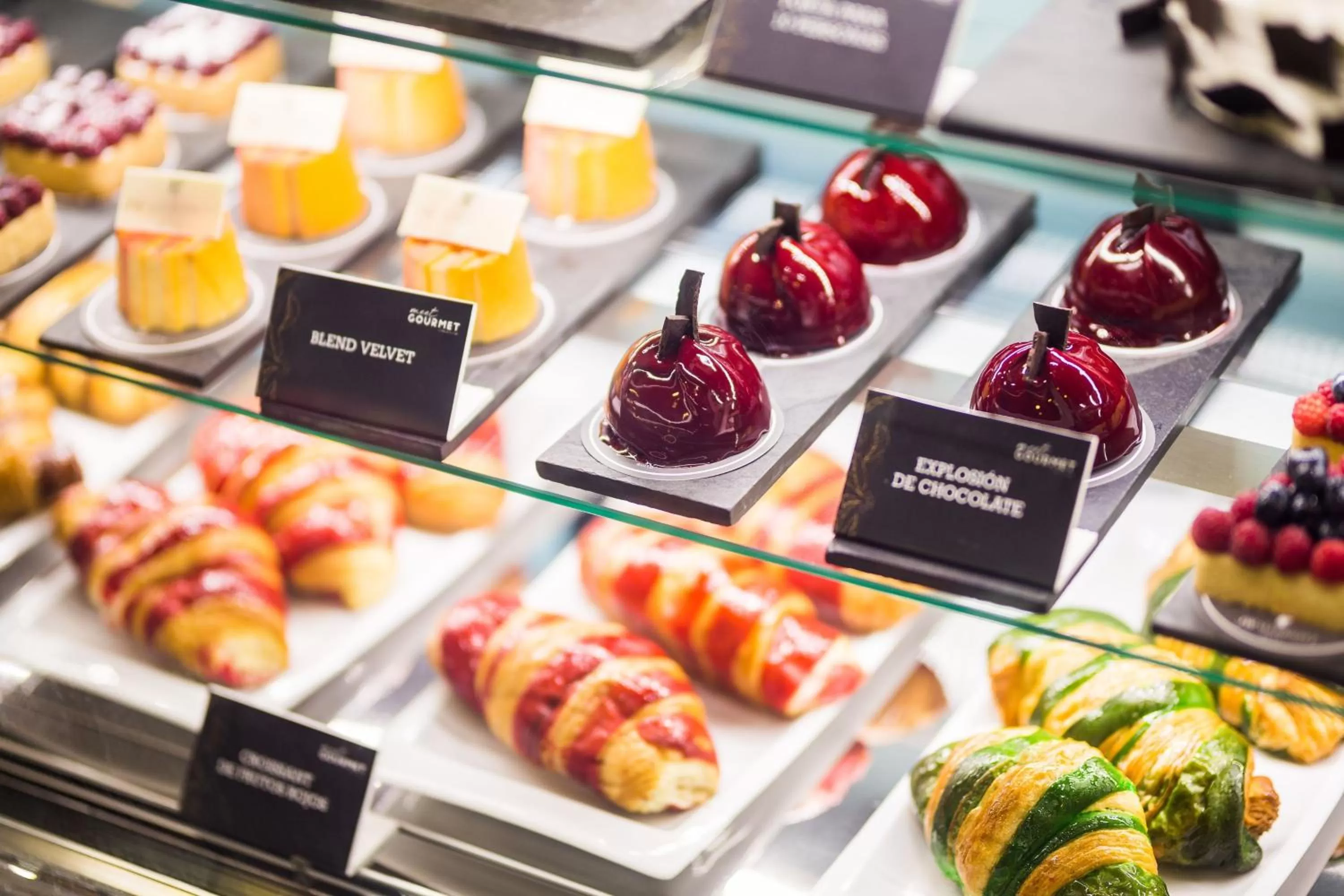 Restaurant/places to eat in JW Marriott Quito