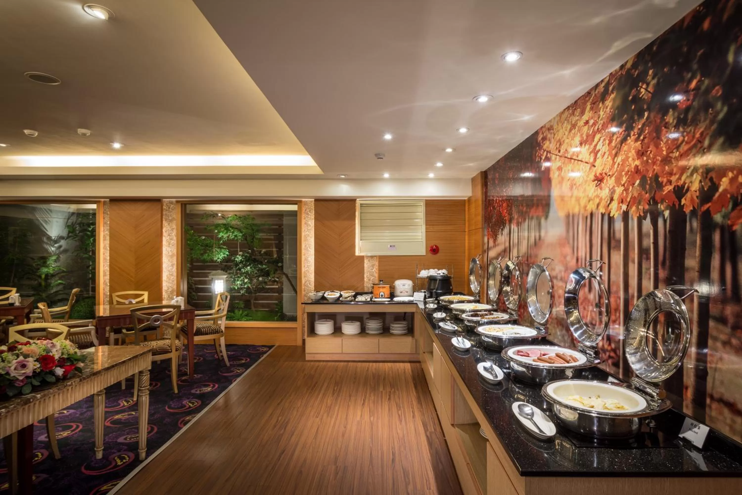 Buffet breakfast in Waikoloa Hotel