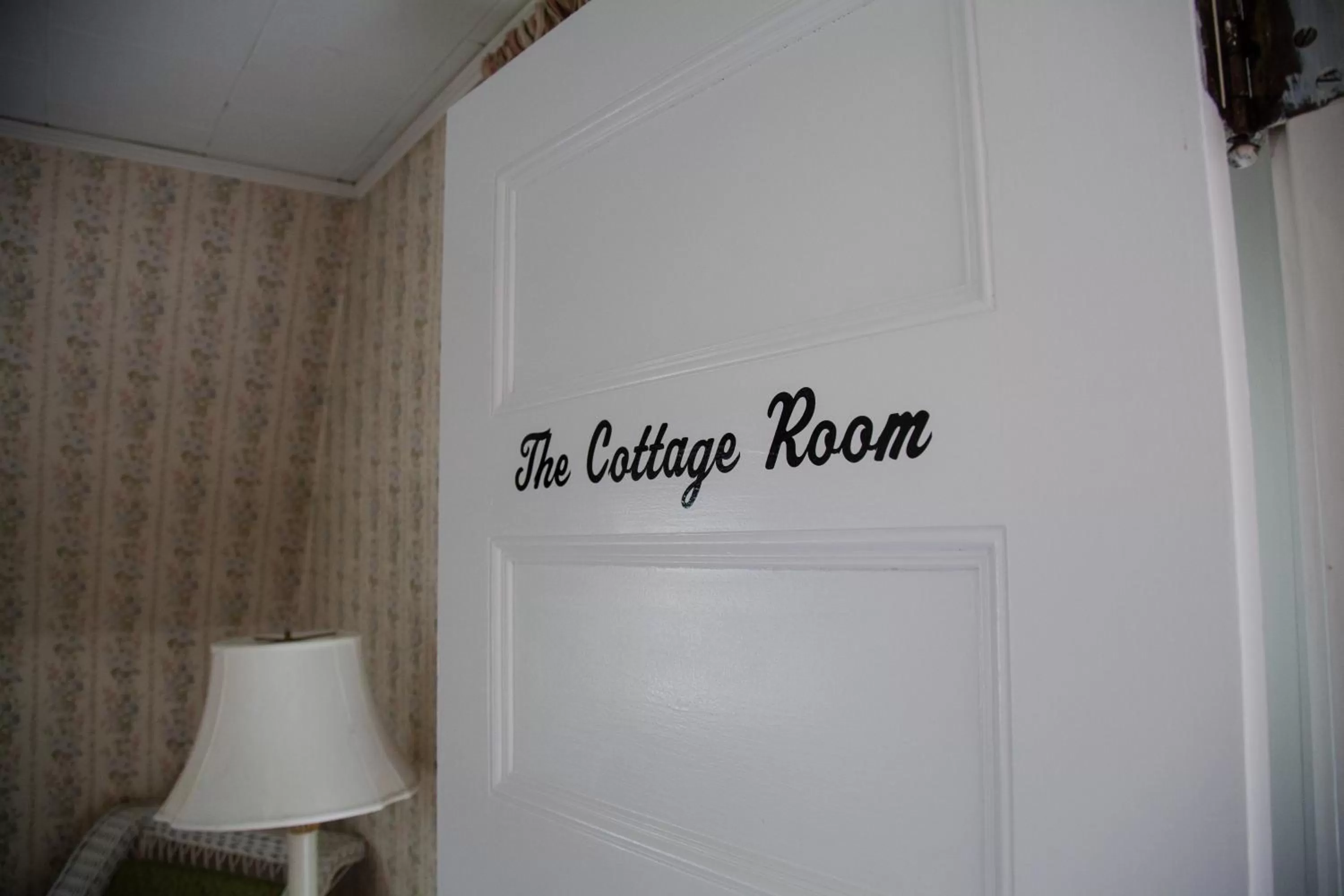 Canterbury Cottage Bed & Breakfast