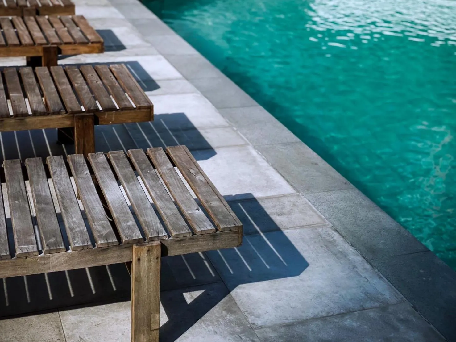 Swimming pool in Watana Hotel