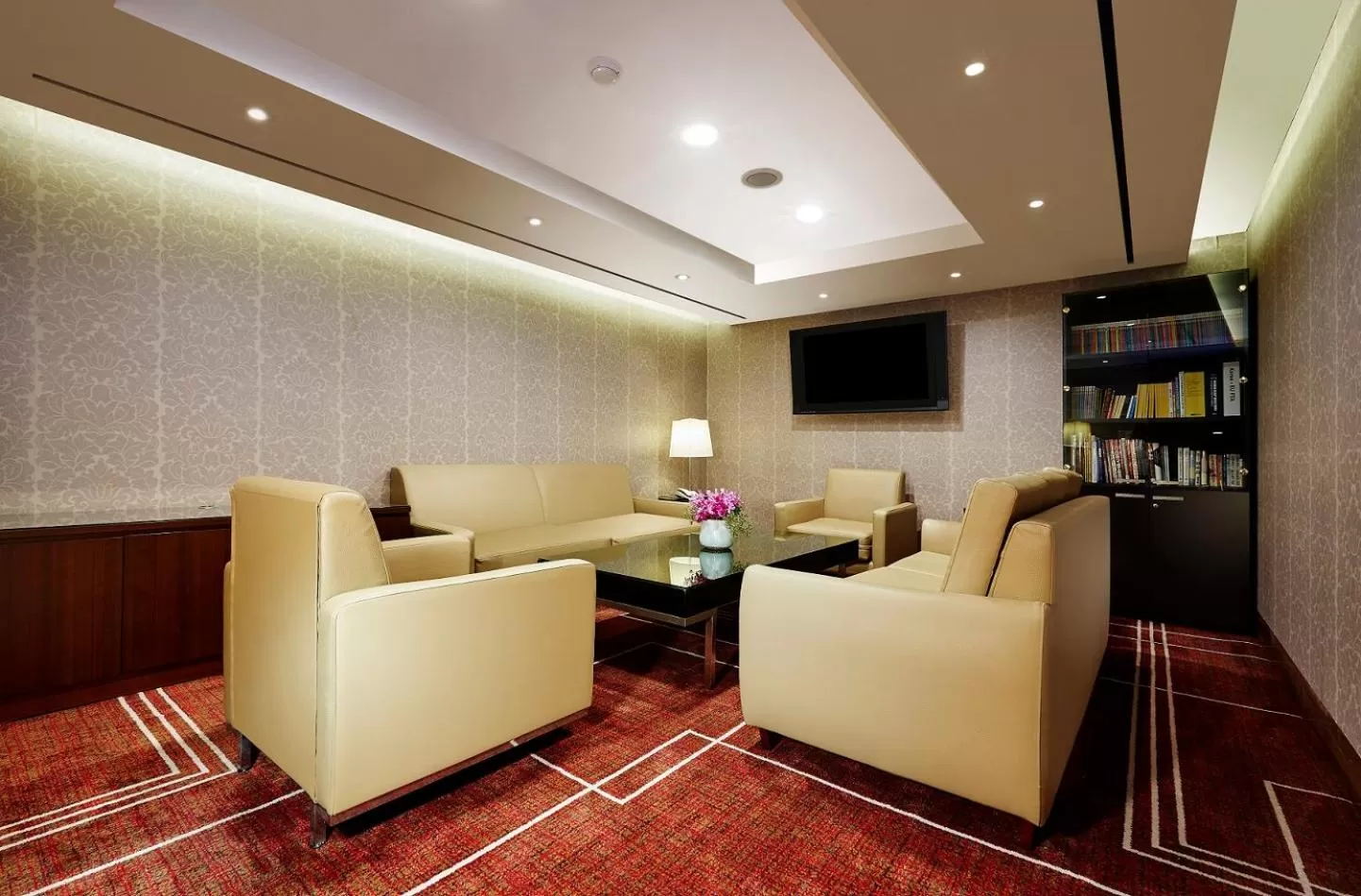 Business facilities in Hotel Kukdo