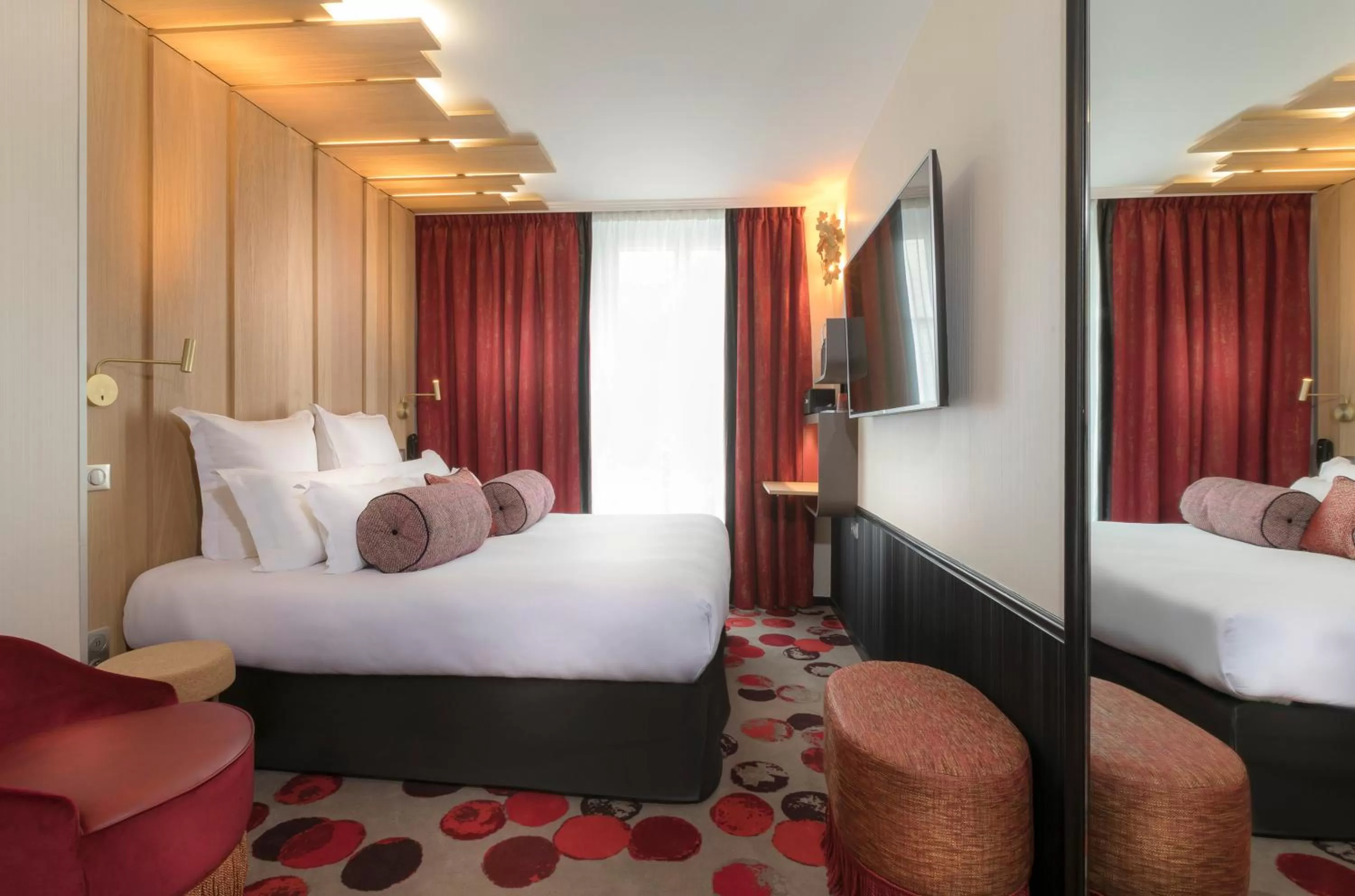 Bed in Hotel Du Cadran