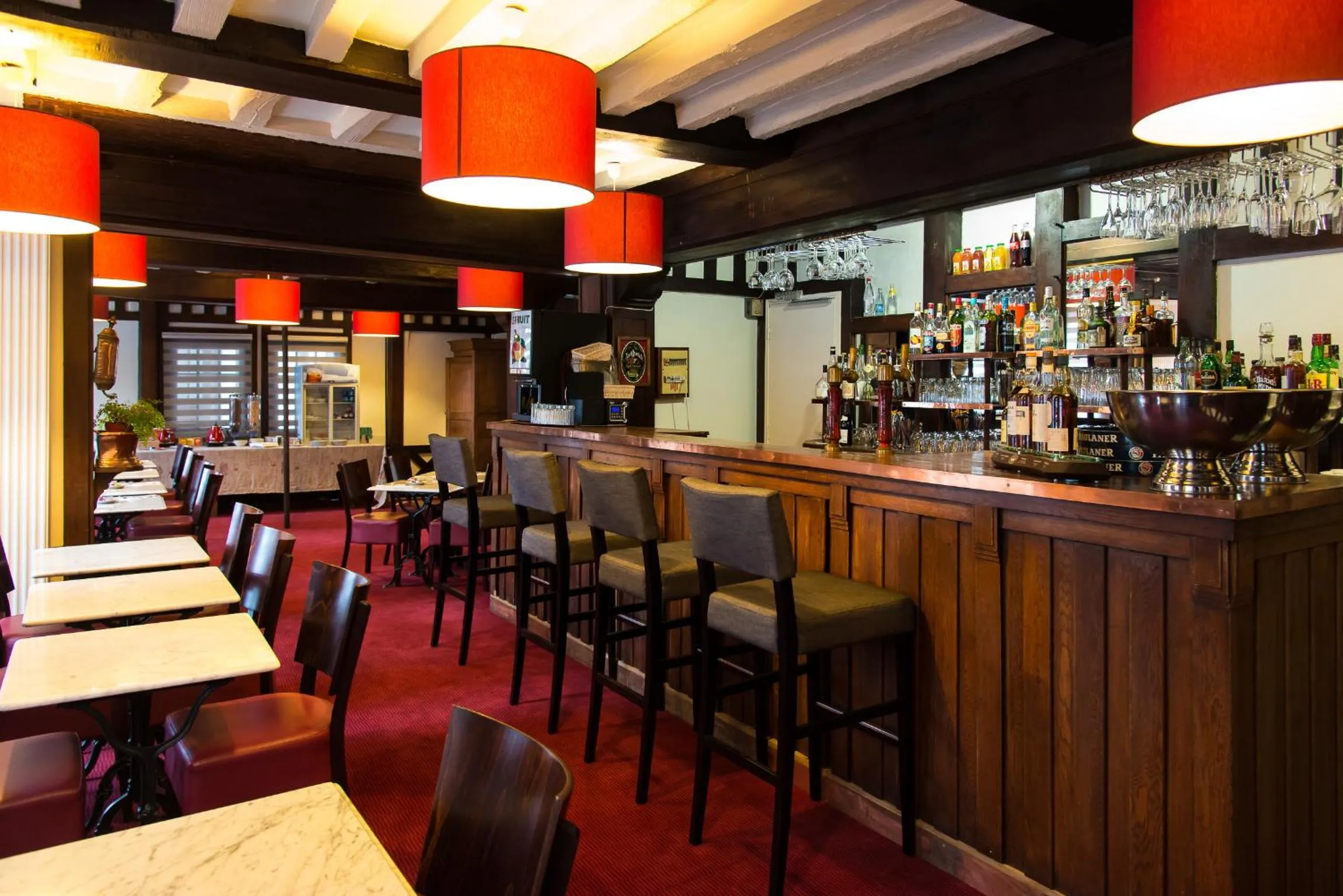 Lounge or bar in Hotel de Normandie