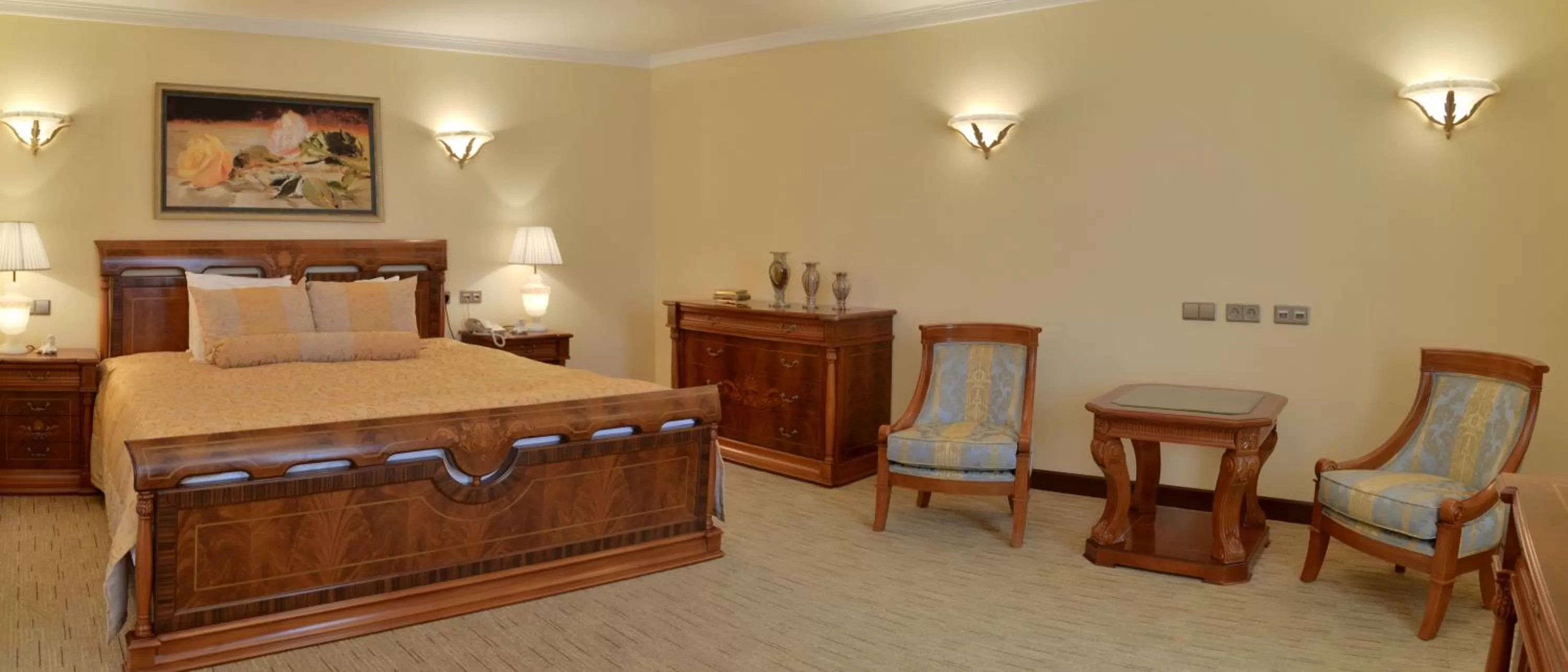 Bedroom, Bed in Hotel Russia