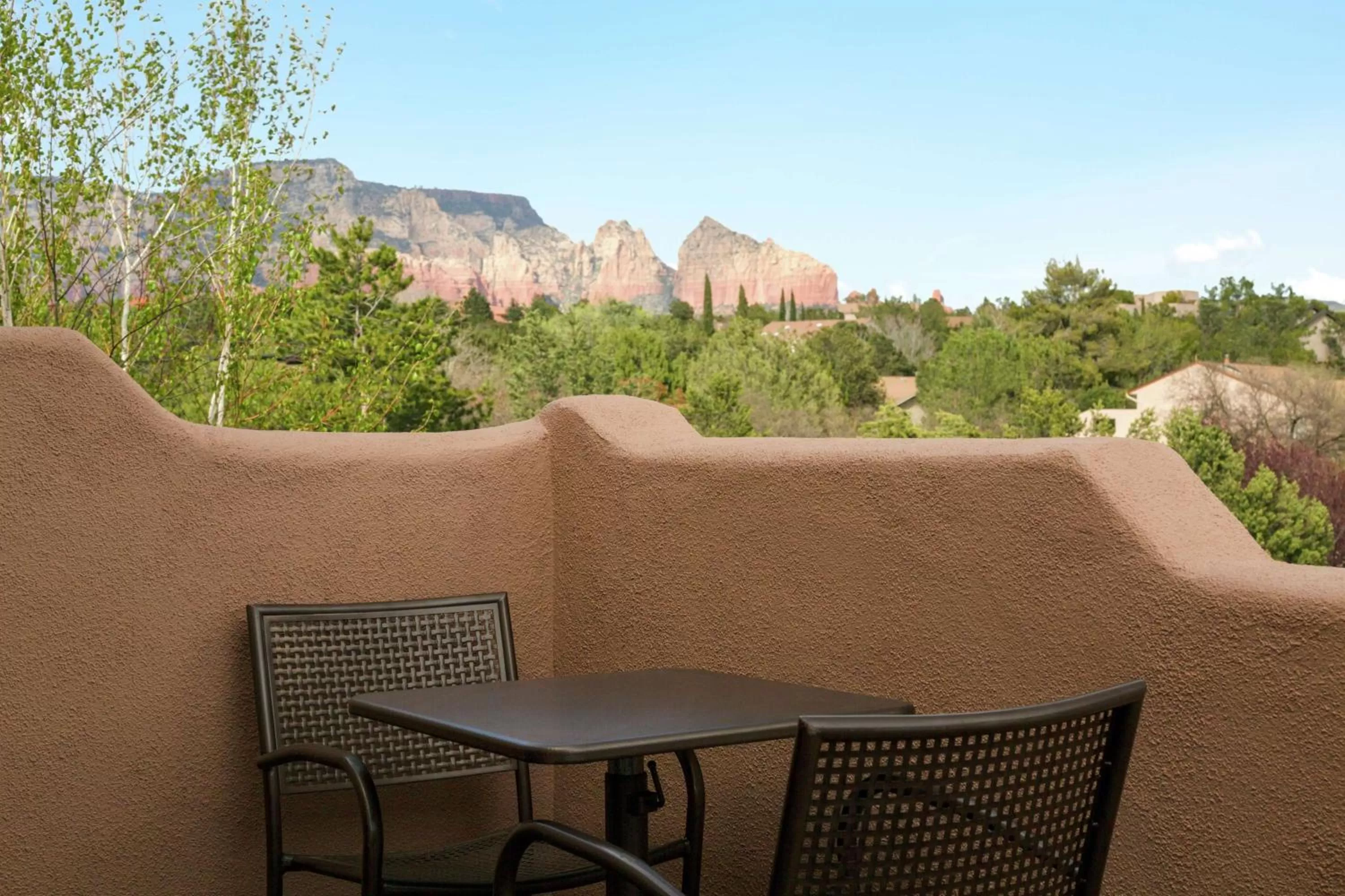 Property building in Hampton Inn Sedona