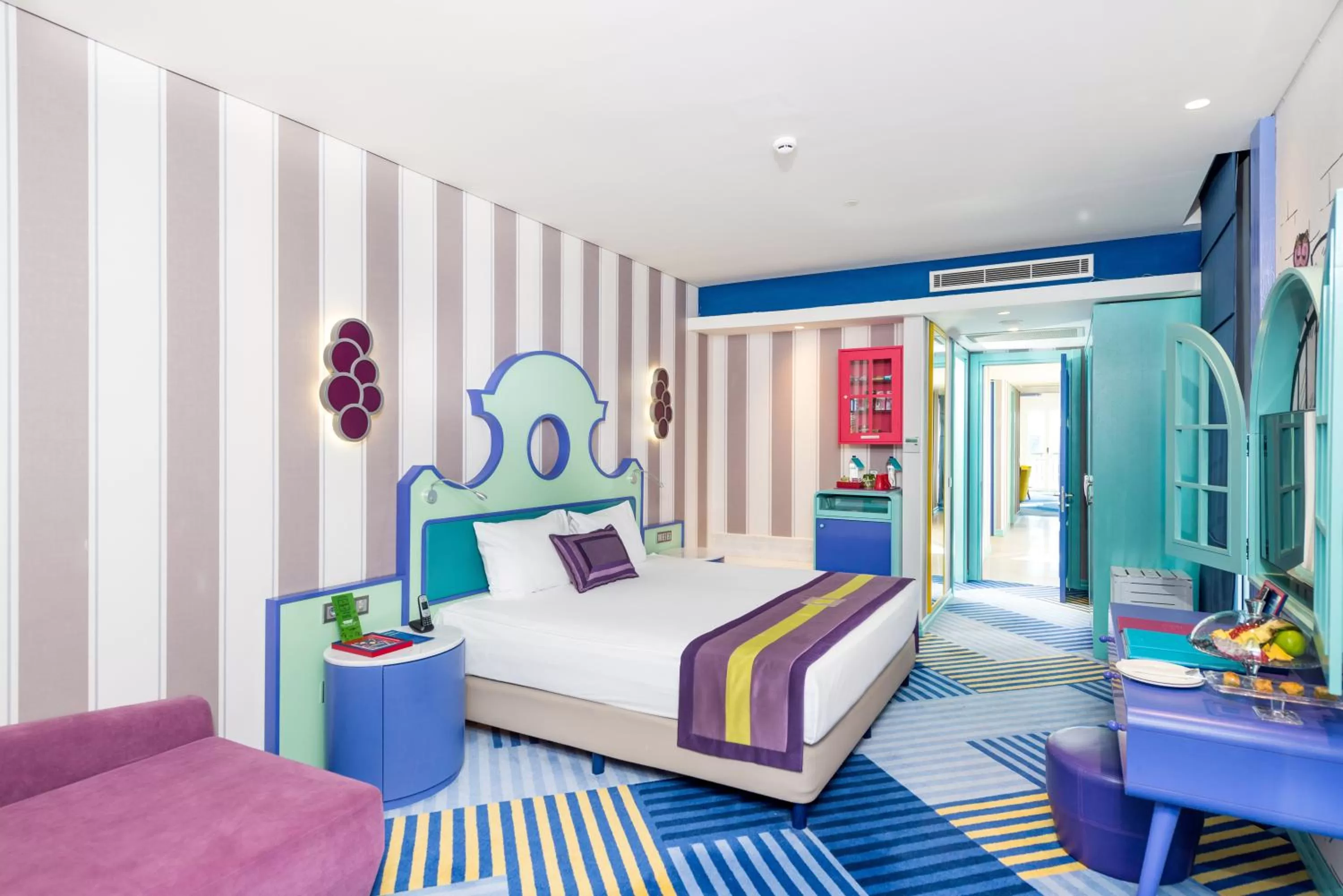 Bedroom, Bed in The Land Of Legends Kingdom Hotel - All-in Concept