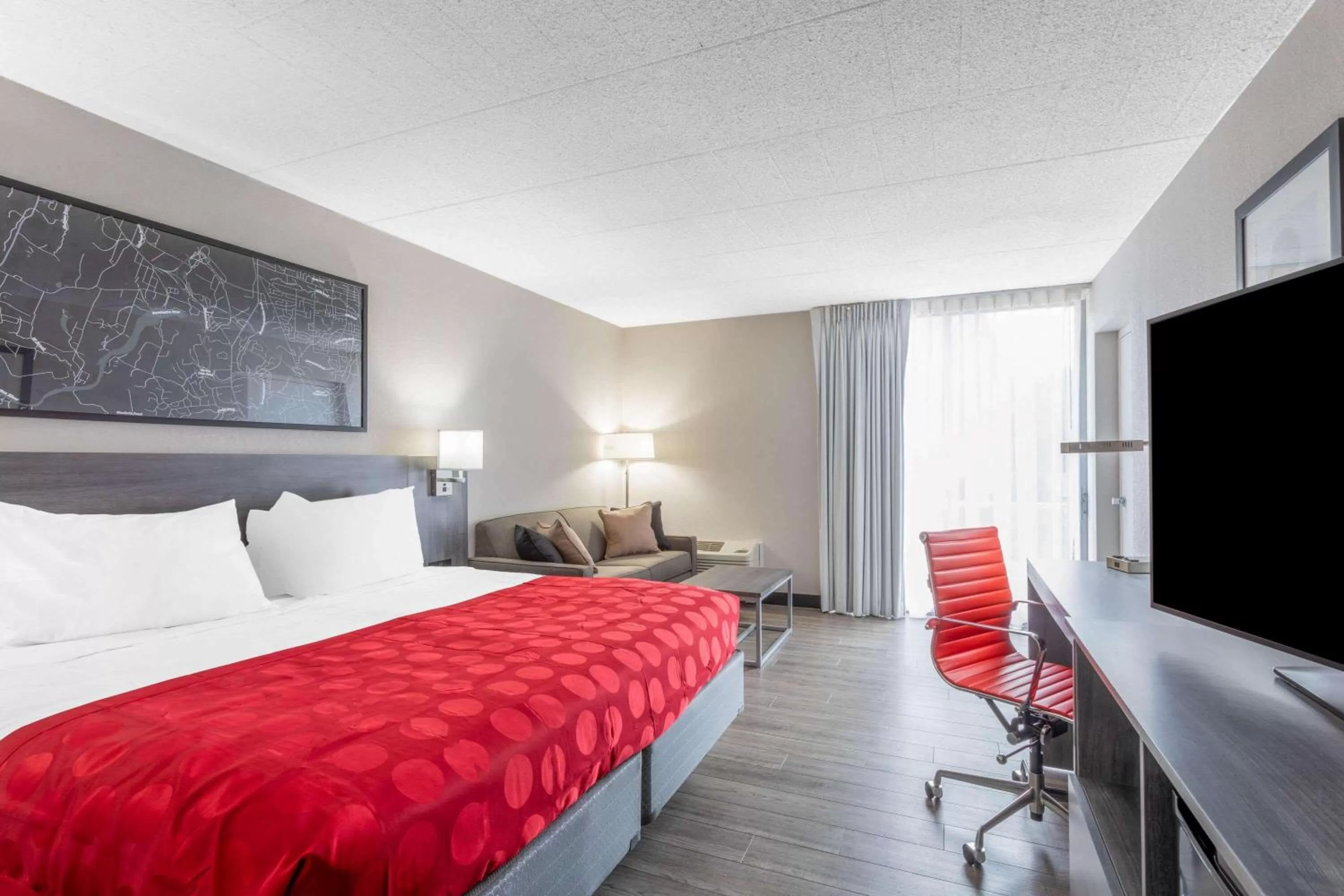 King Studio Suite - Non-Smoking in Ramada by Wyndham Hartford North - Bradley Airport