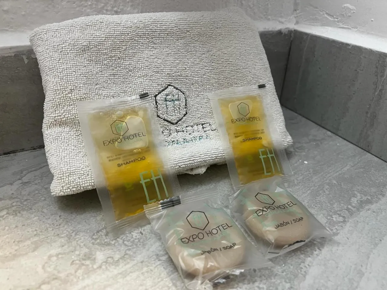 Expo Hotel Guadalajara - Zona Expo frente al Centro de Convenciones