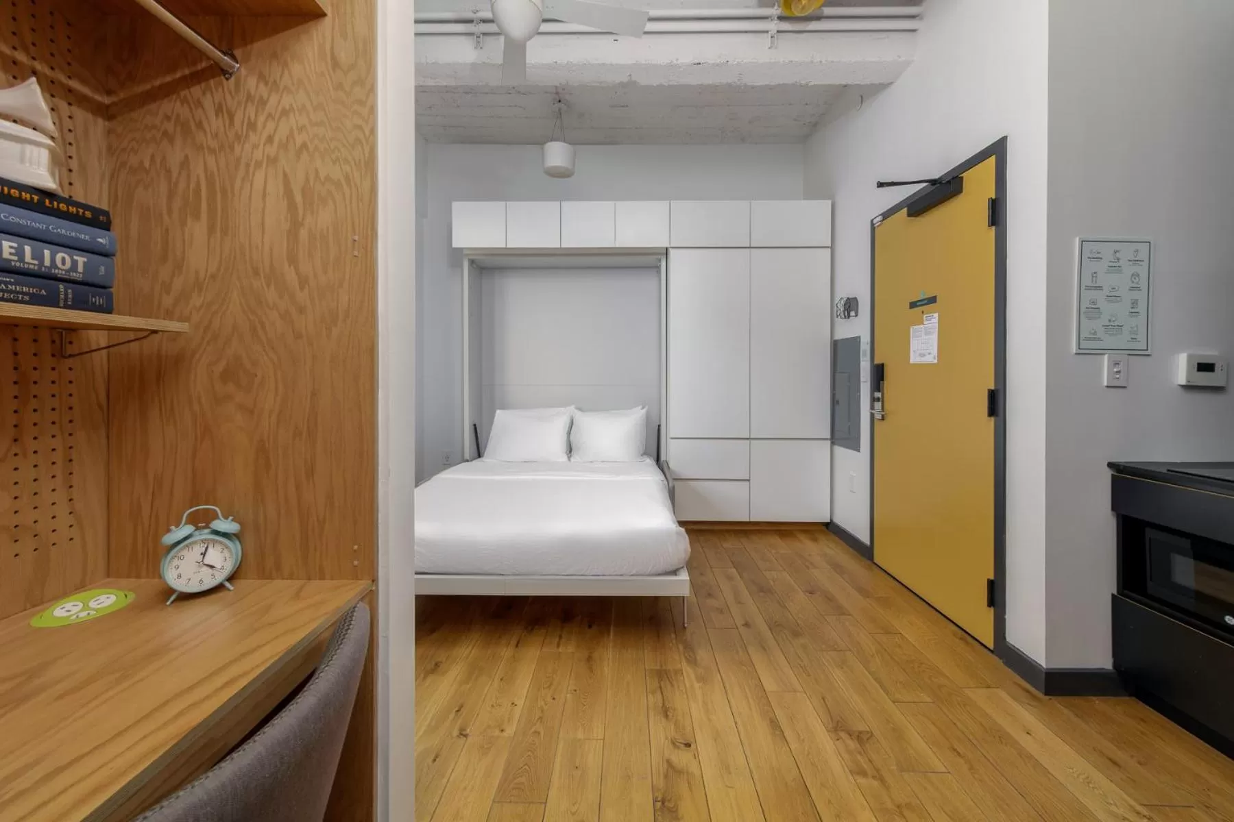 Bed in Placemakr Wall Street