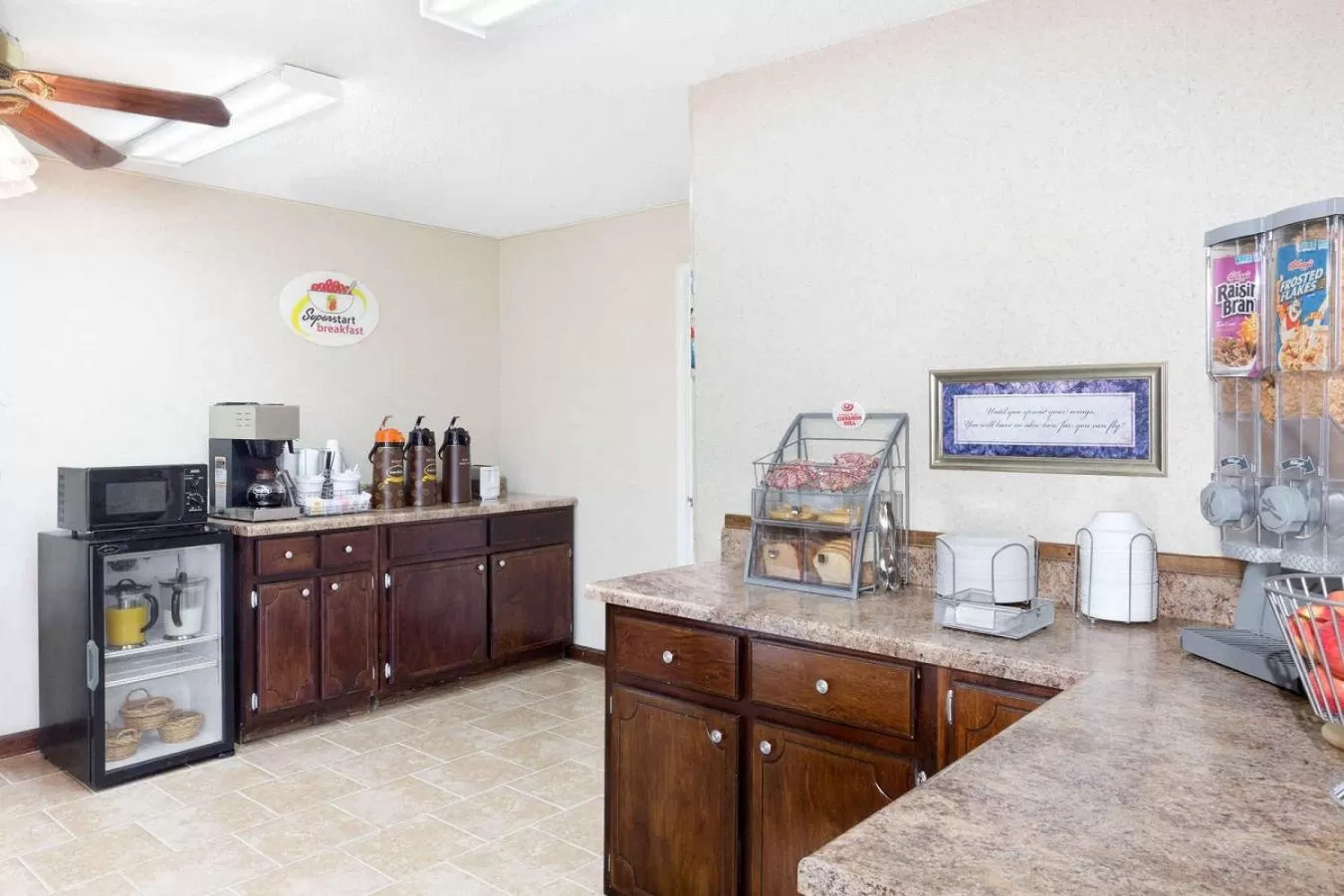 Breakfast in Super 8 by Wyndham Whiteville