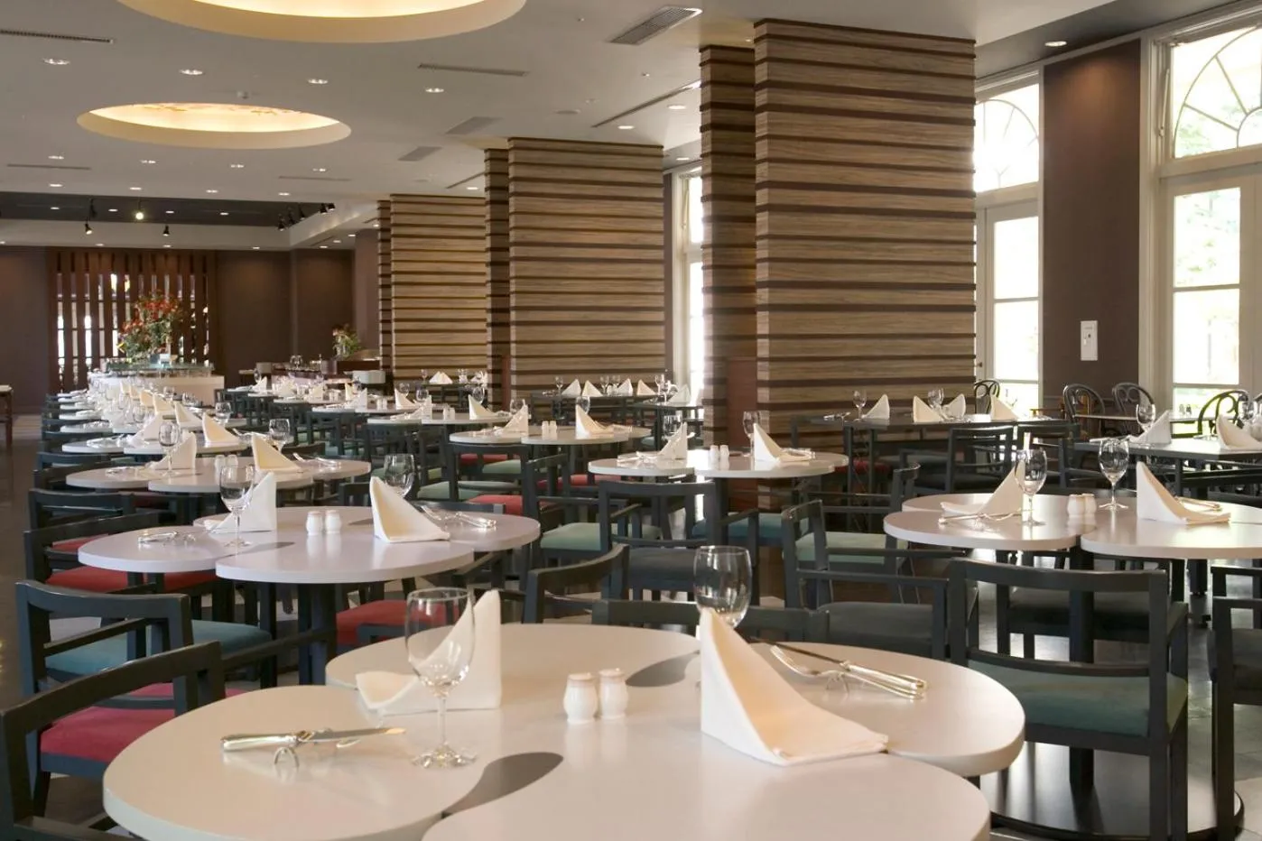 Restaurant/places to eat in Hotel Amsterdam Huis Ten Bosch