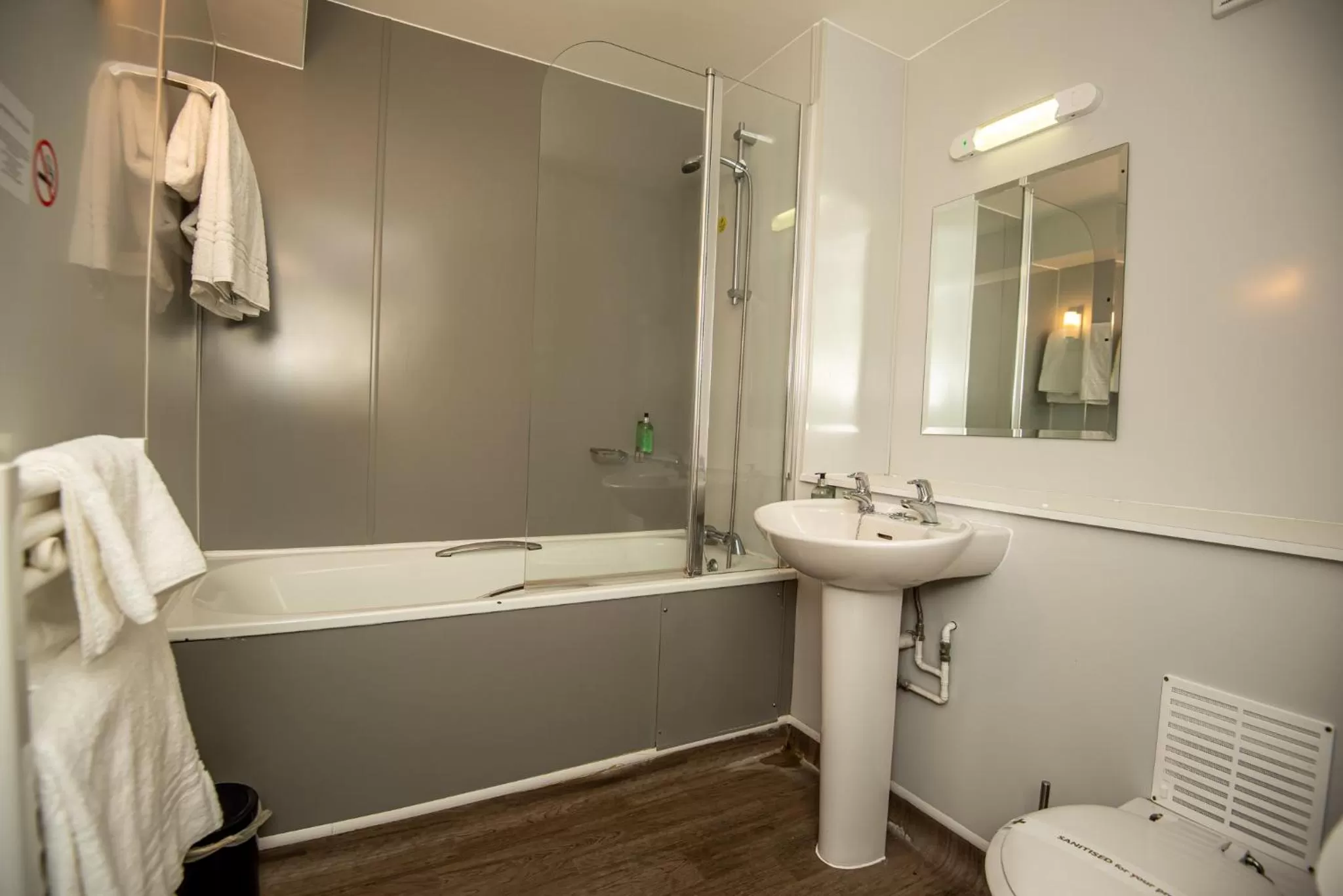 Bathroom in The George Inn