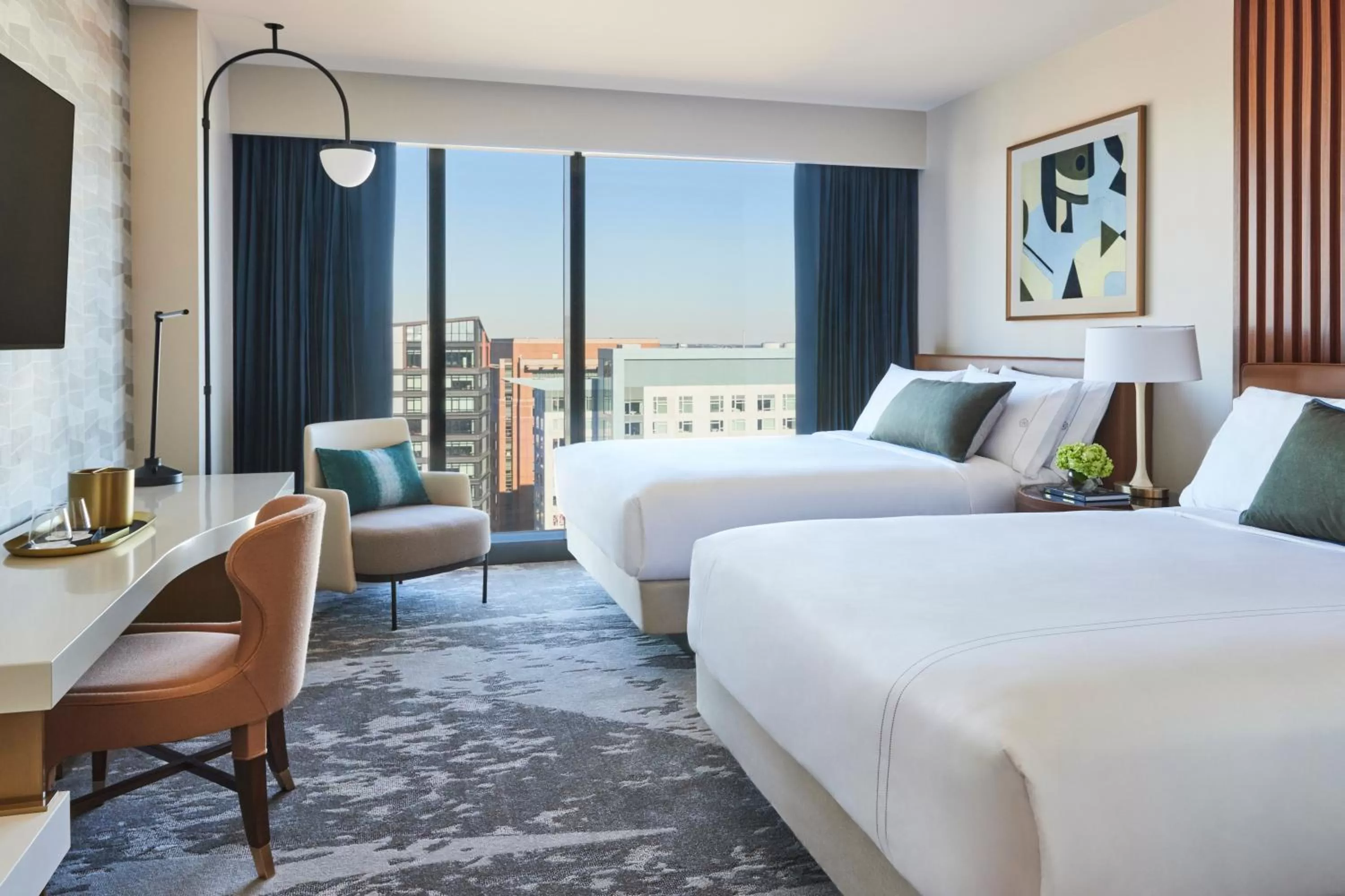 Bedroom, Bed in Omni Boston Hotel at the Seaport