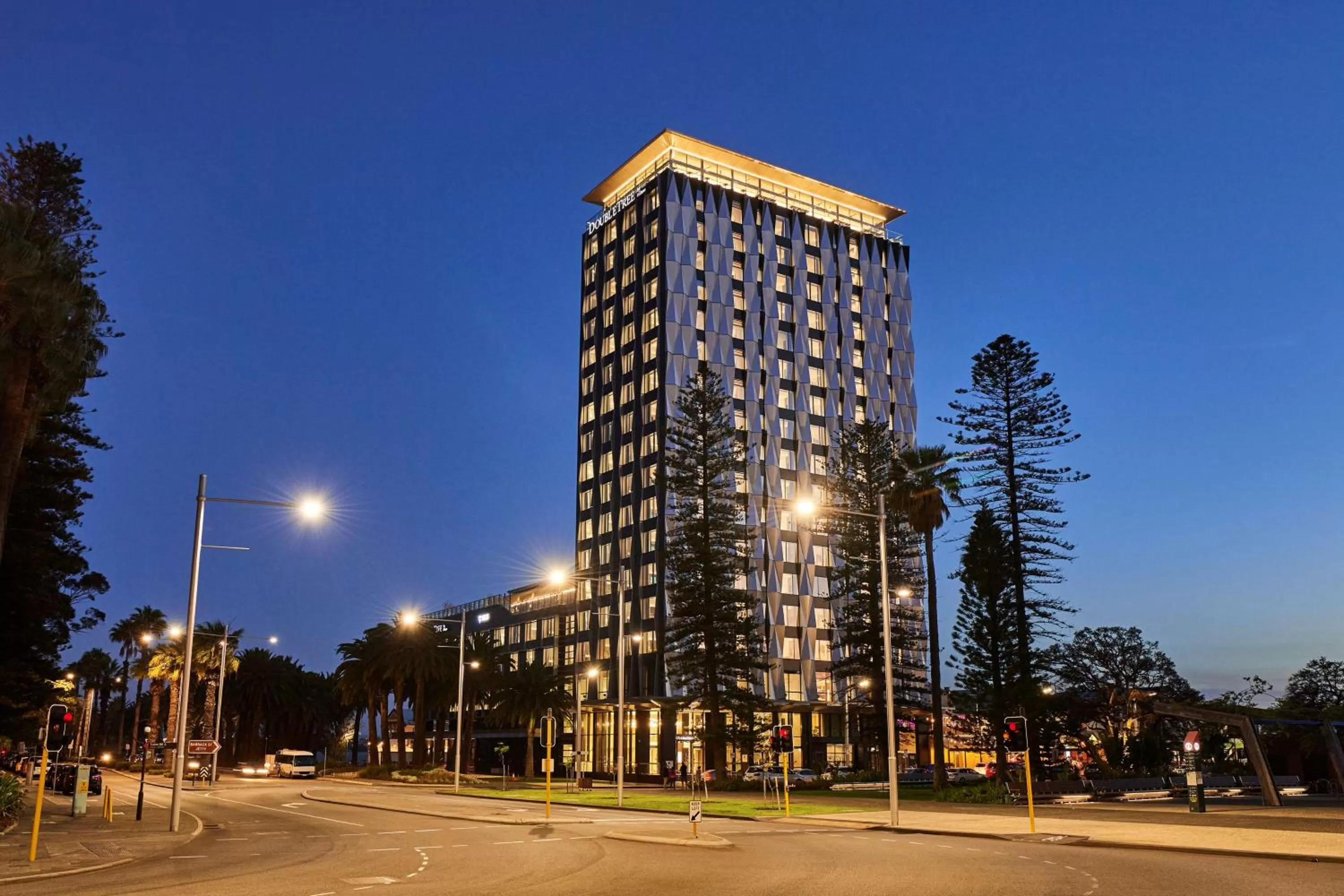 Property building in Doubletree By Hilton Perth Waterfront