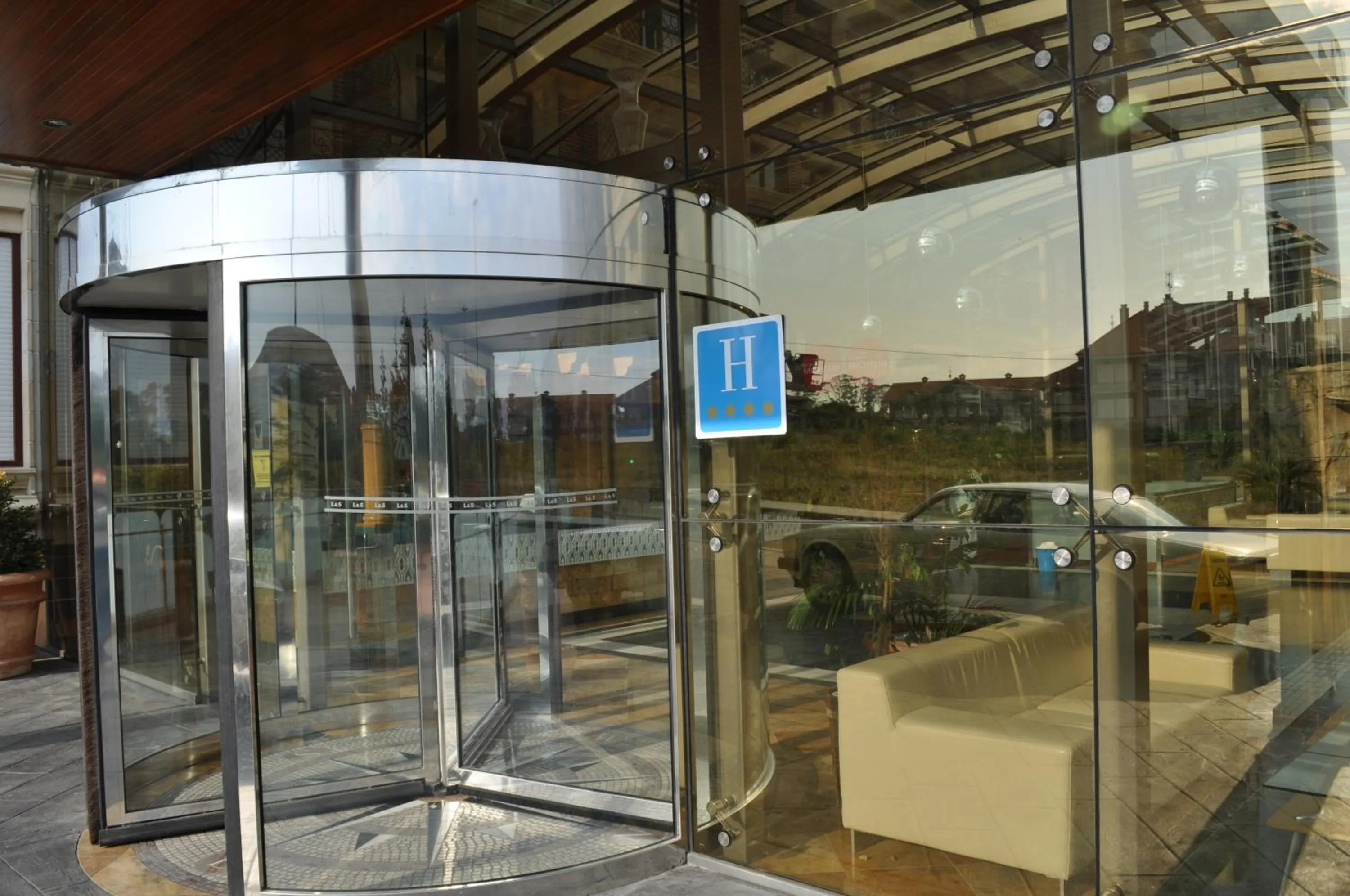 Facade/entrance in Gran Hotel Liber & Spa Playa Golf