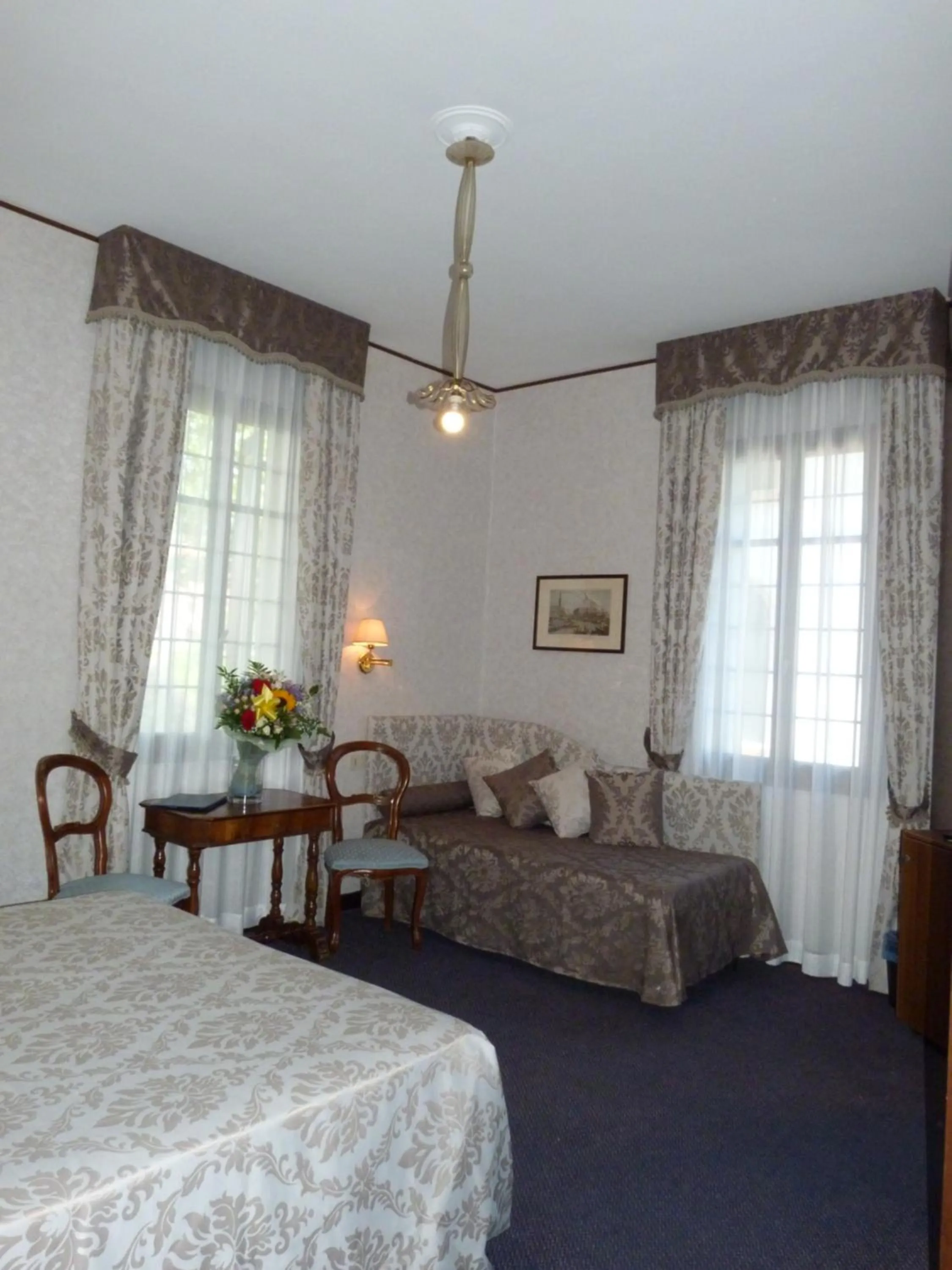Photo of the whole room, Bed in Hotel La Meridiana
