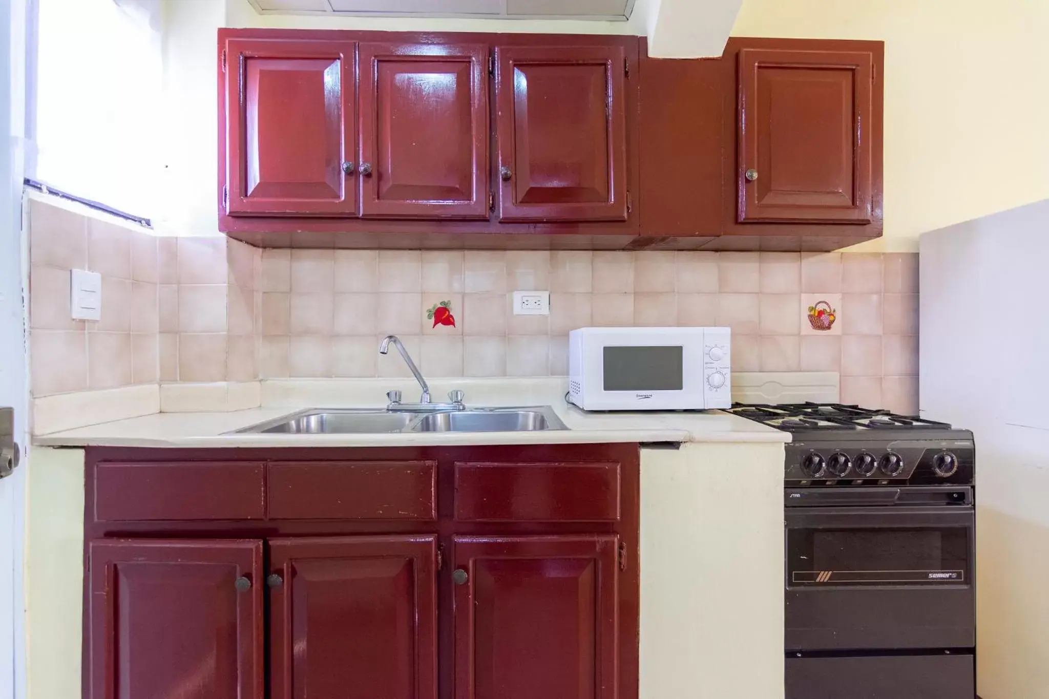 Standard One-Bedroom Apartment in Hotel Plaza Europa Standard One-Bedroom Apartment in Hotel Plaza Europa