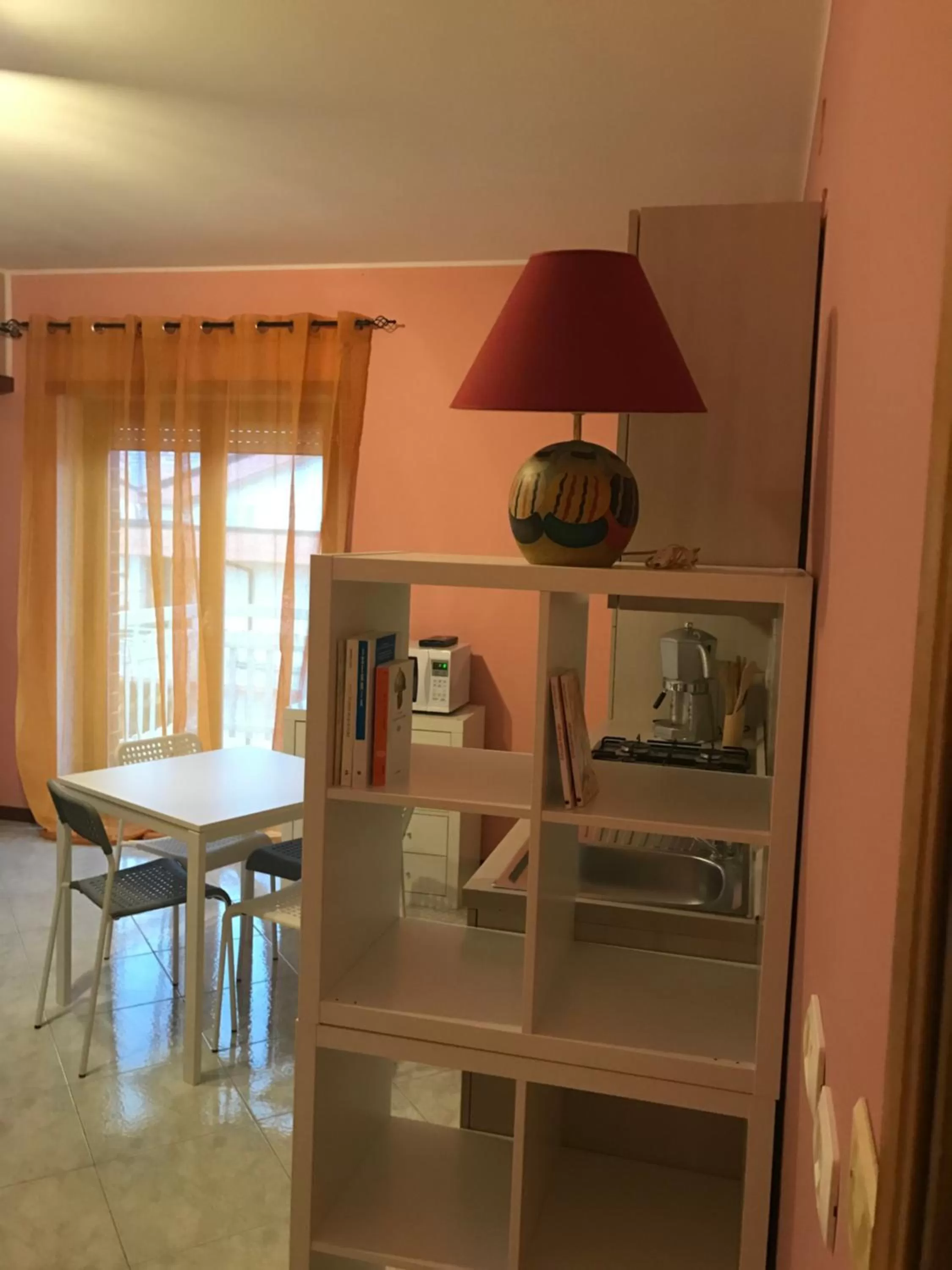 Communal kitchen in Il Piccolo Principe