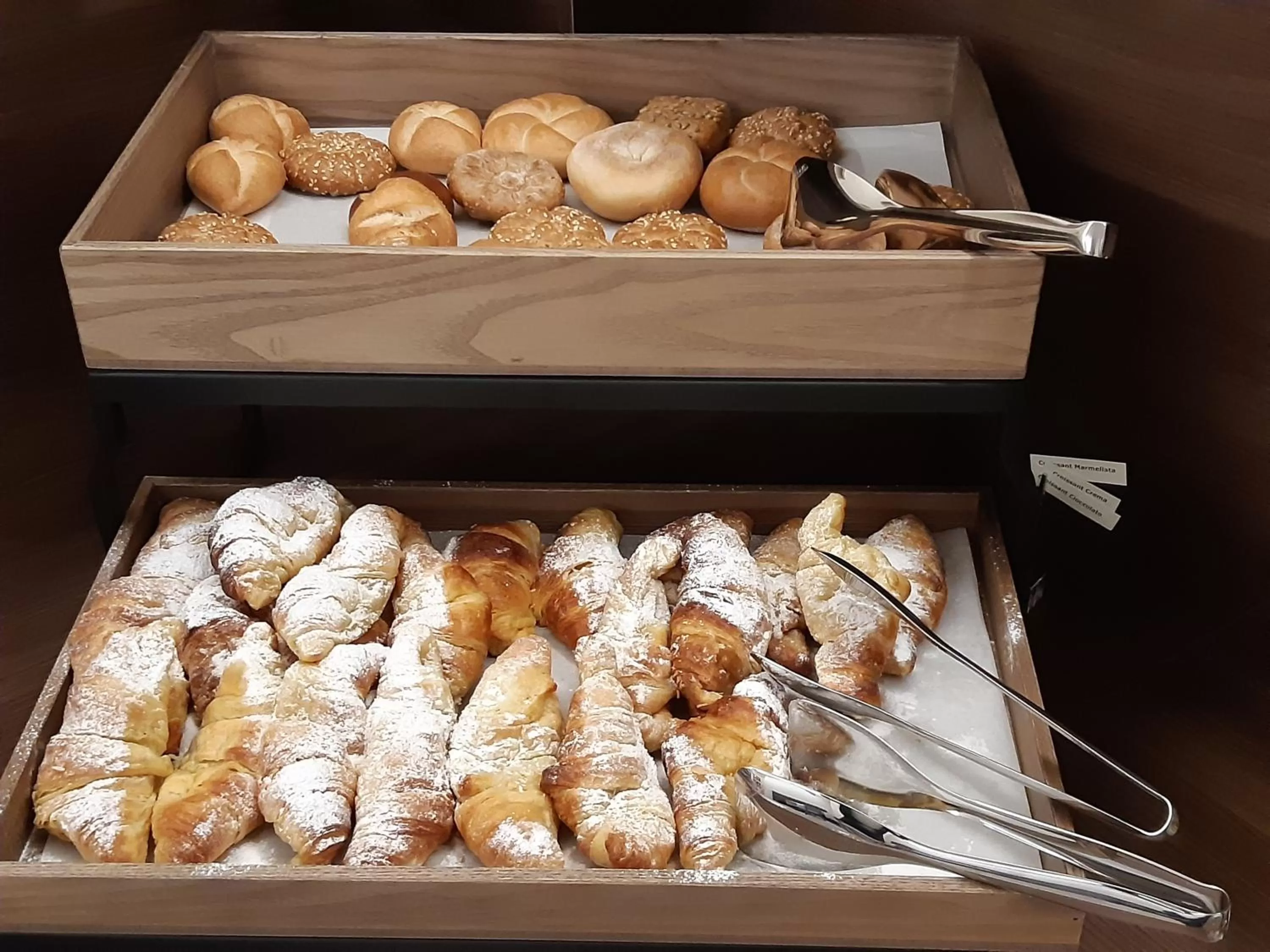 Breakfast in Boutique Hotel Touring