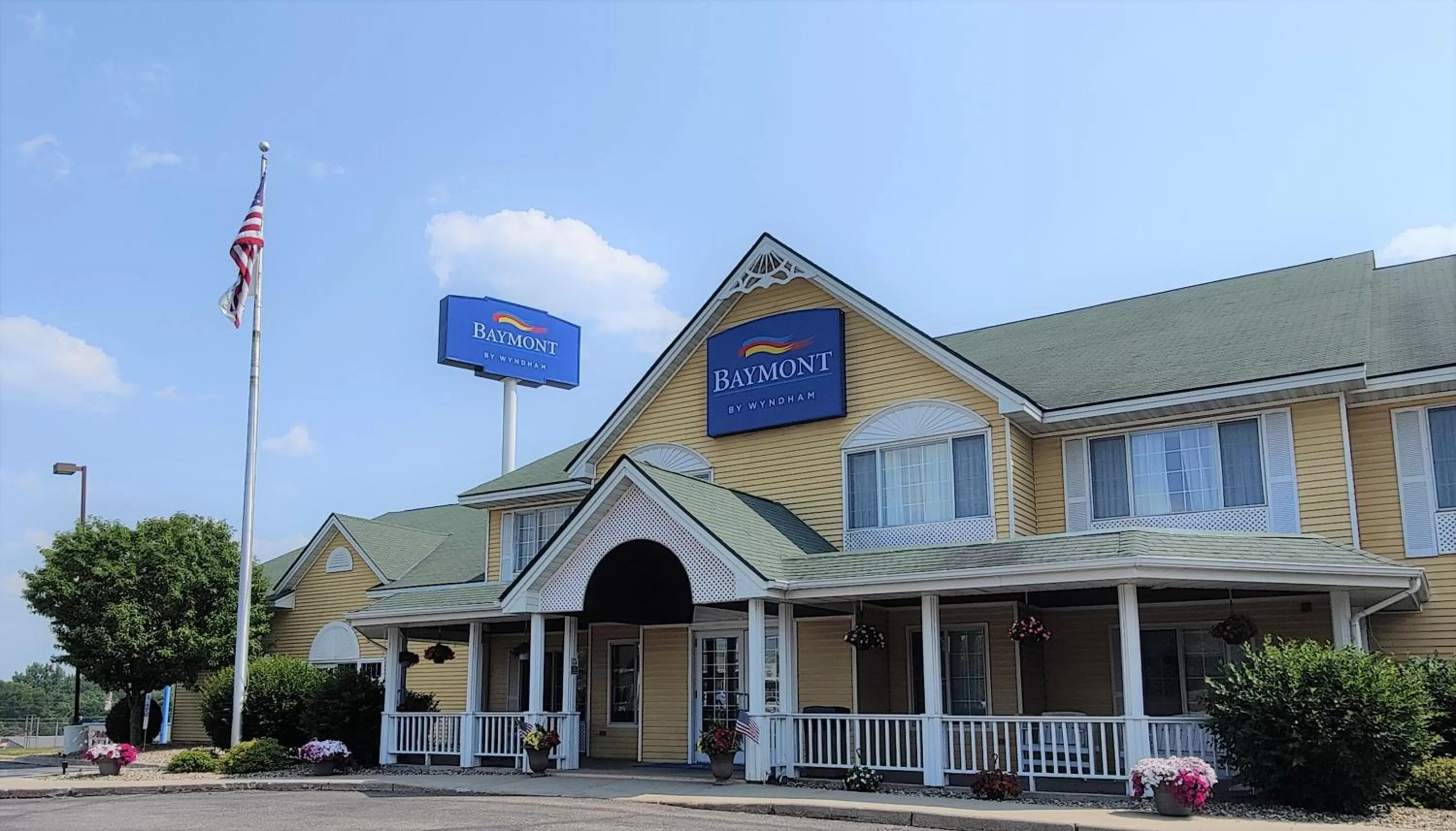 Baymont by Wyndham Albany MN