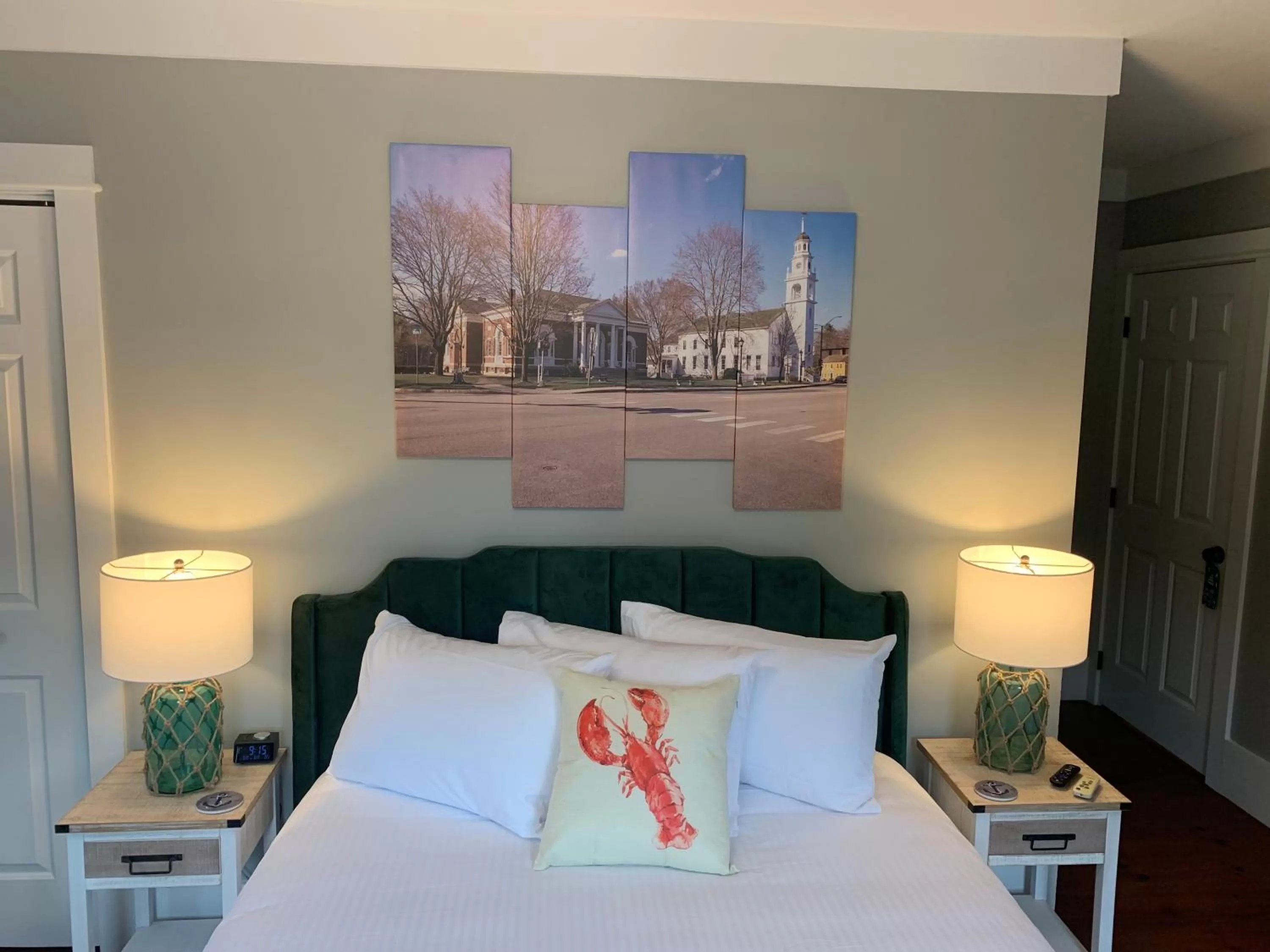 Bed in White Sails Inn