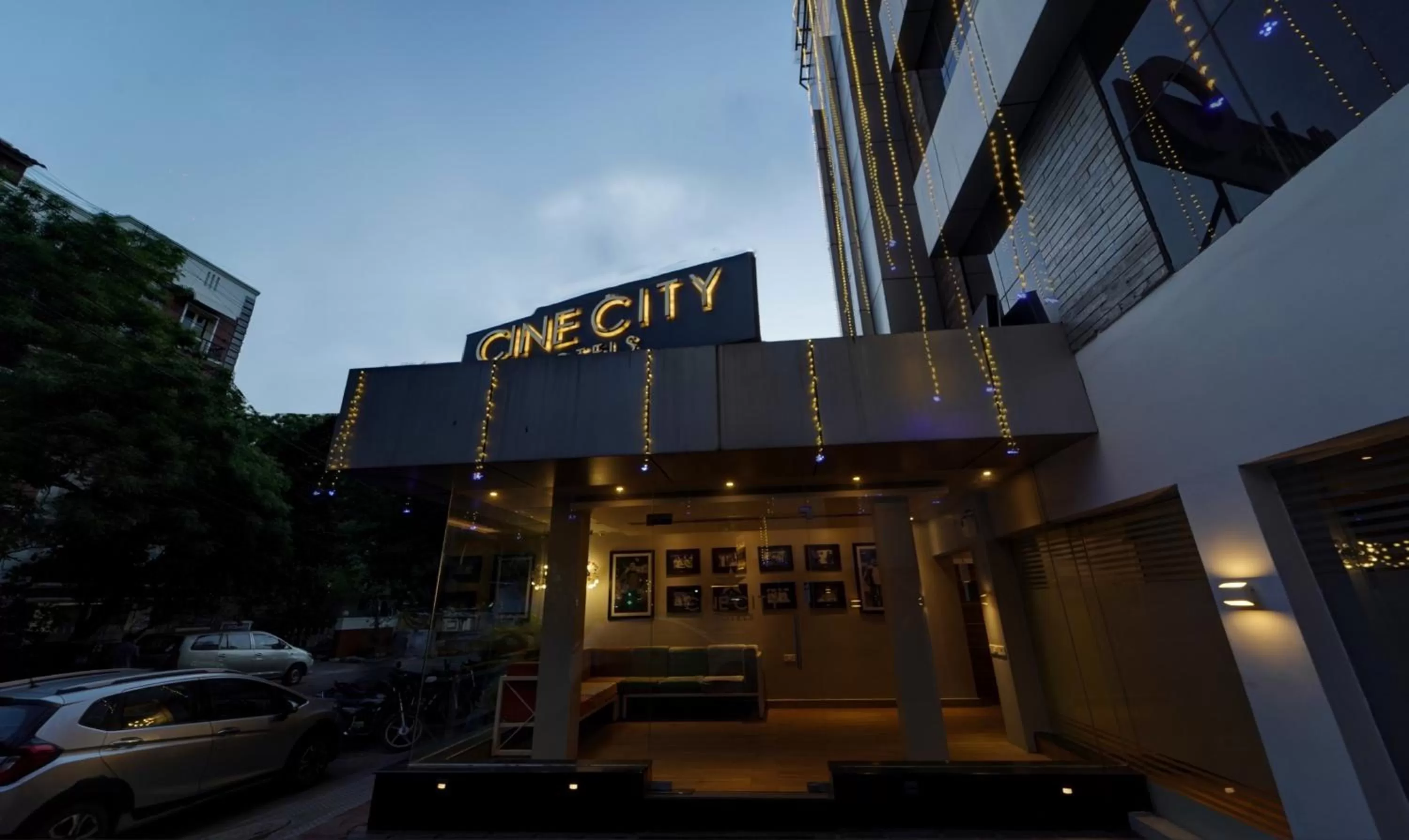 Property Building in Upar Hotels Cinecity Kodambakkam RAGHAVENDRA MANDAPAM