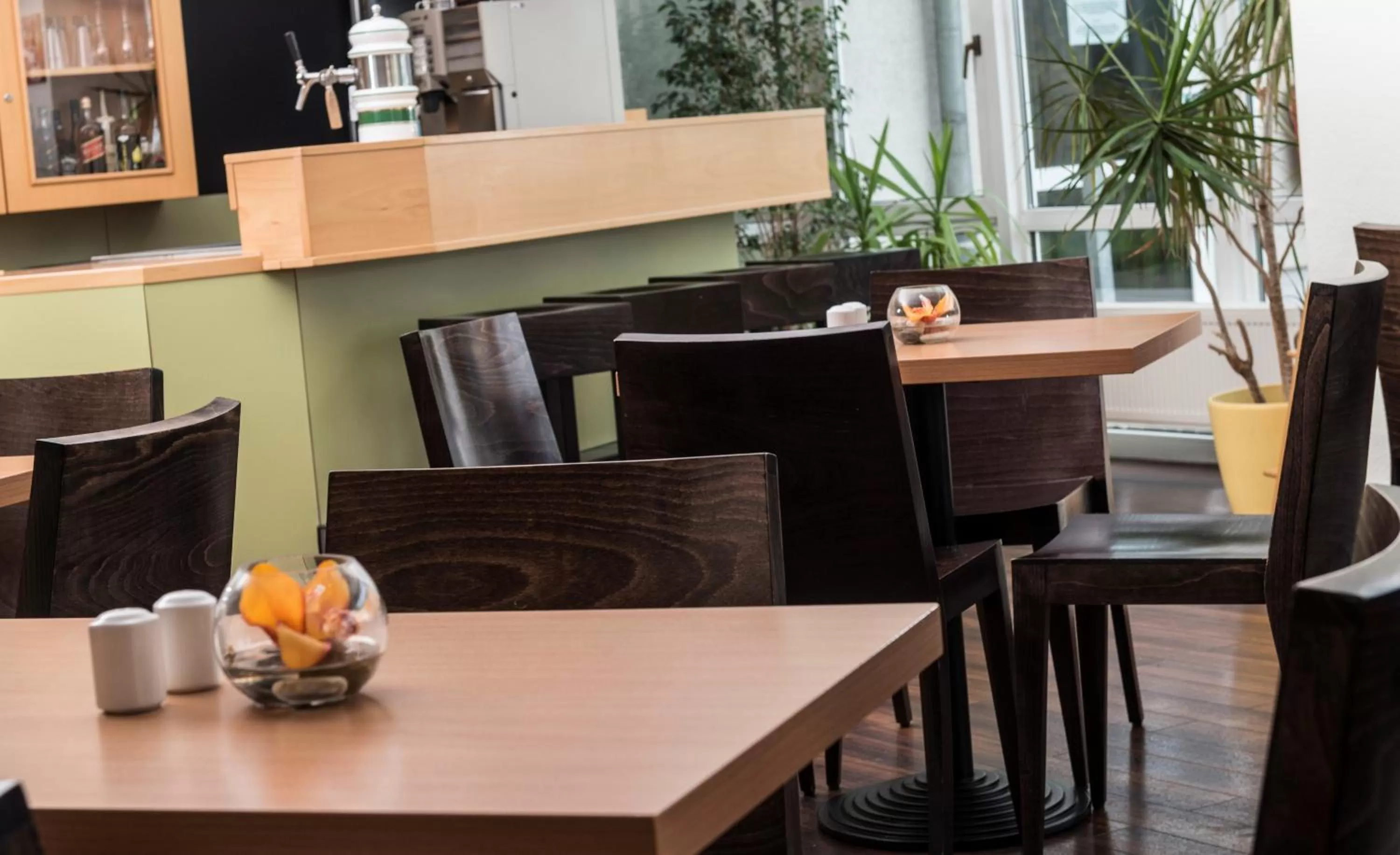 Lounge or bar in ibis Leipzig Nord-Ost