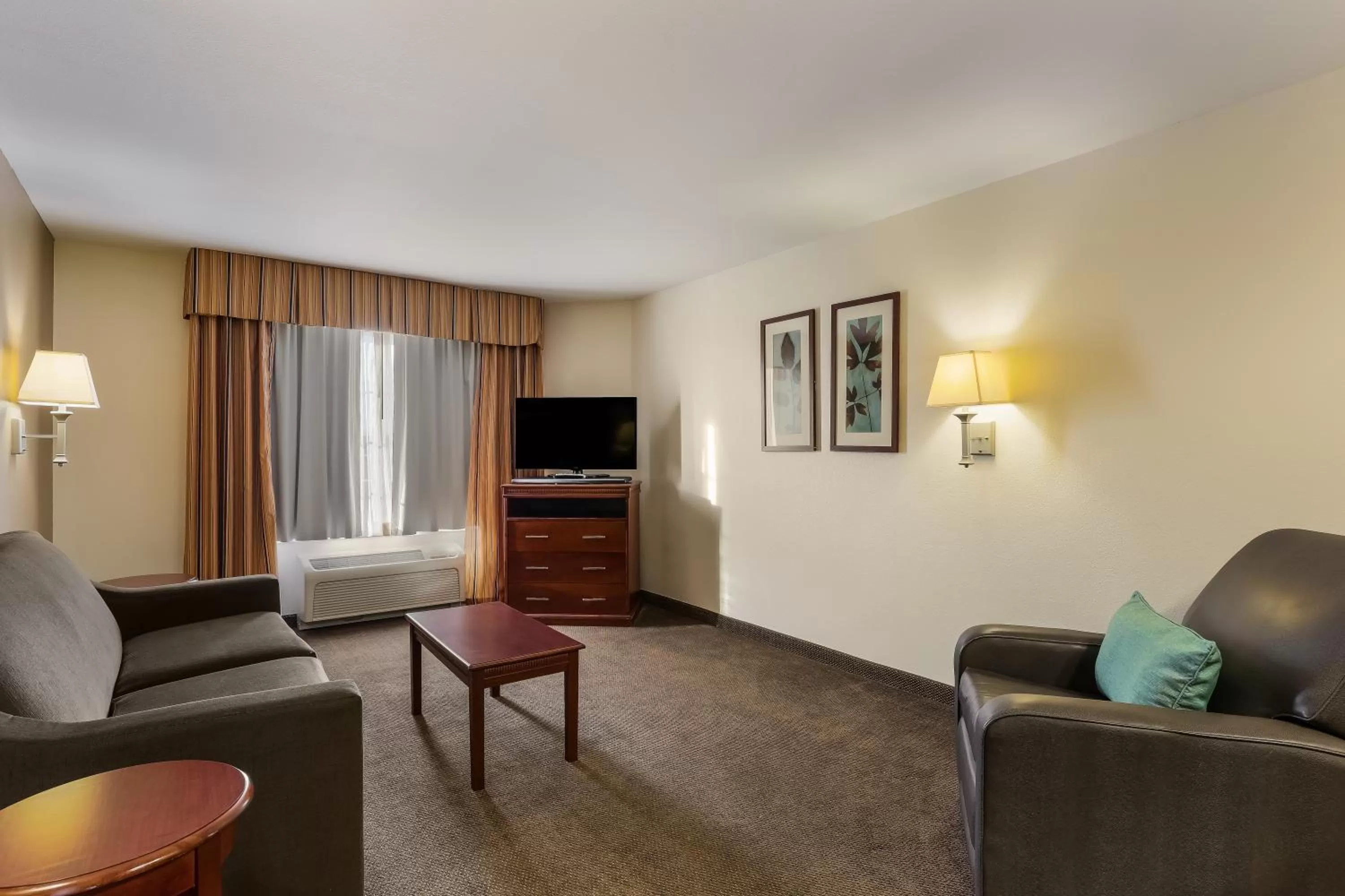 MainStay Suites Fitchburg - Madison