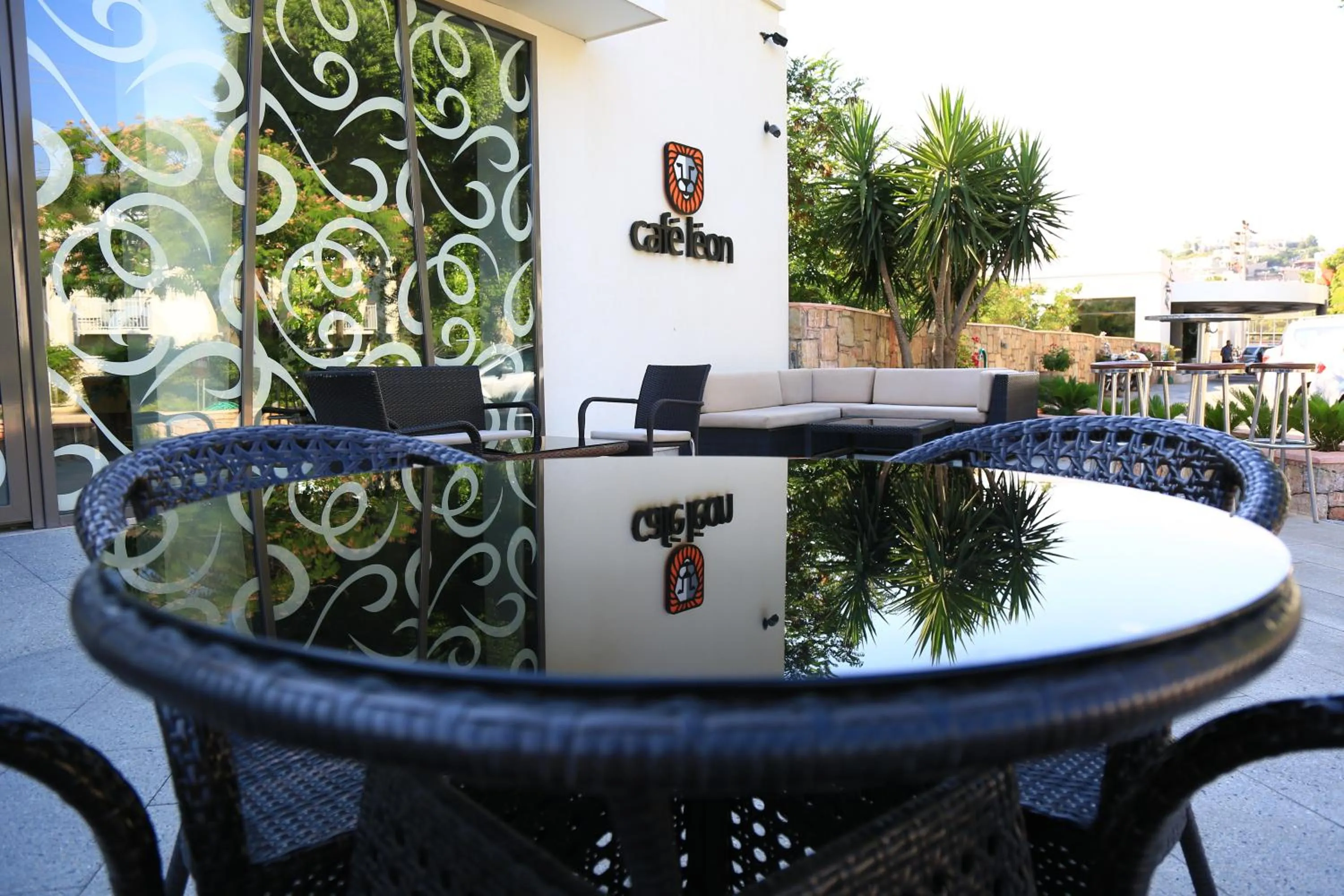 Lounge or bar in Mandarin Resort & Spa