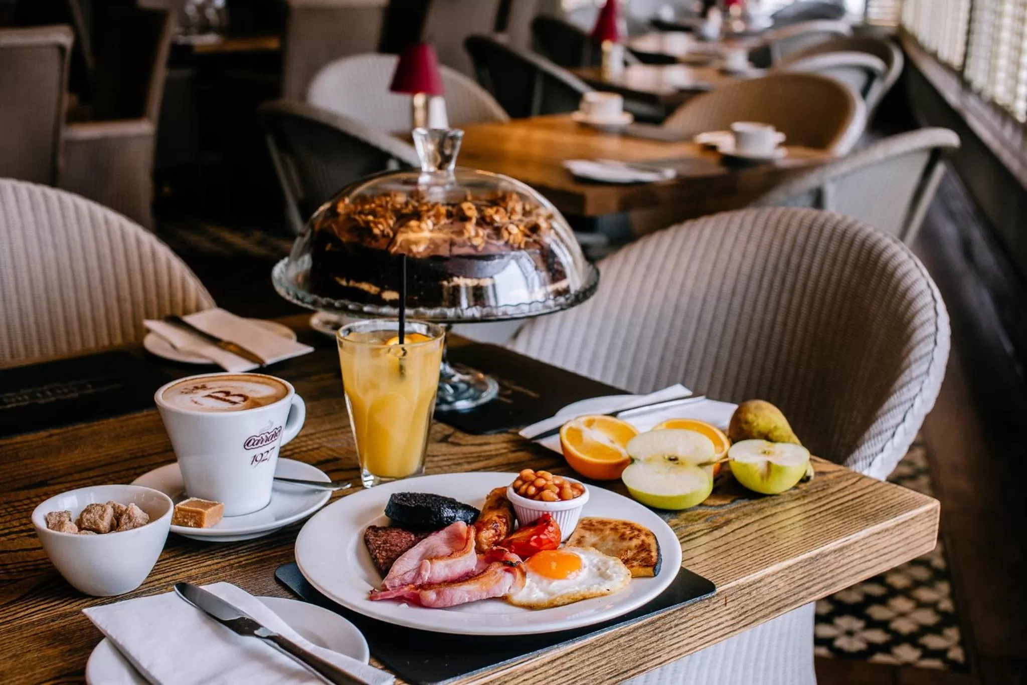 English/Irish breakfast in Busby Hotel