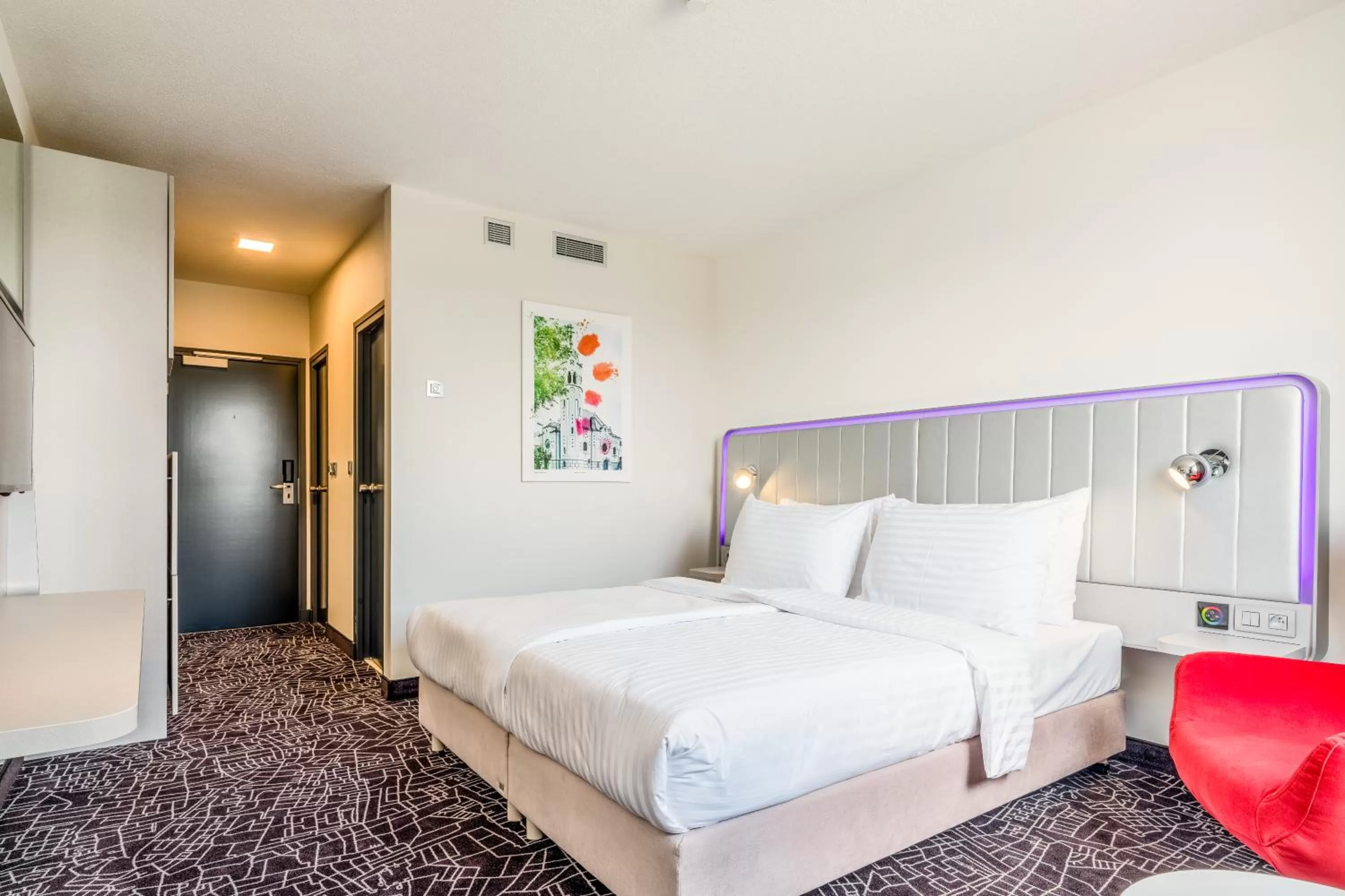 Photo of the whole room, Bed in Park Inn by Radisson Danube Bratislava