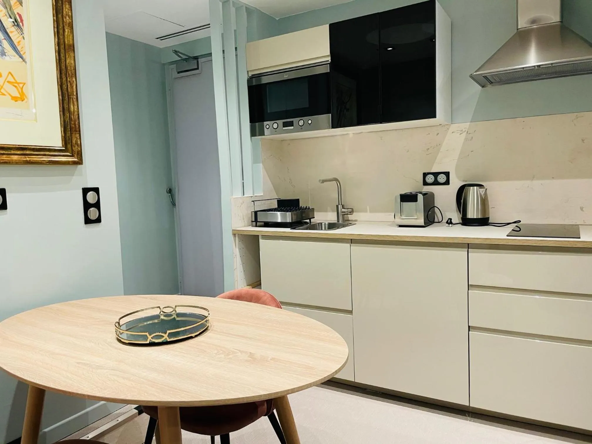 Kitchen or kitchenette in Hotel 33 Marbeuf