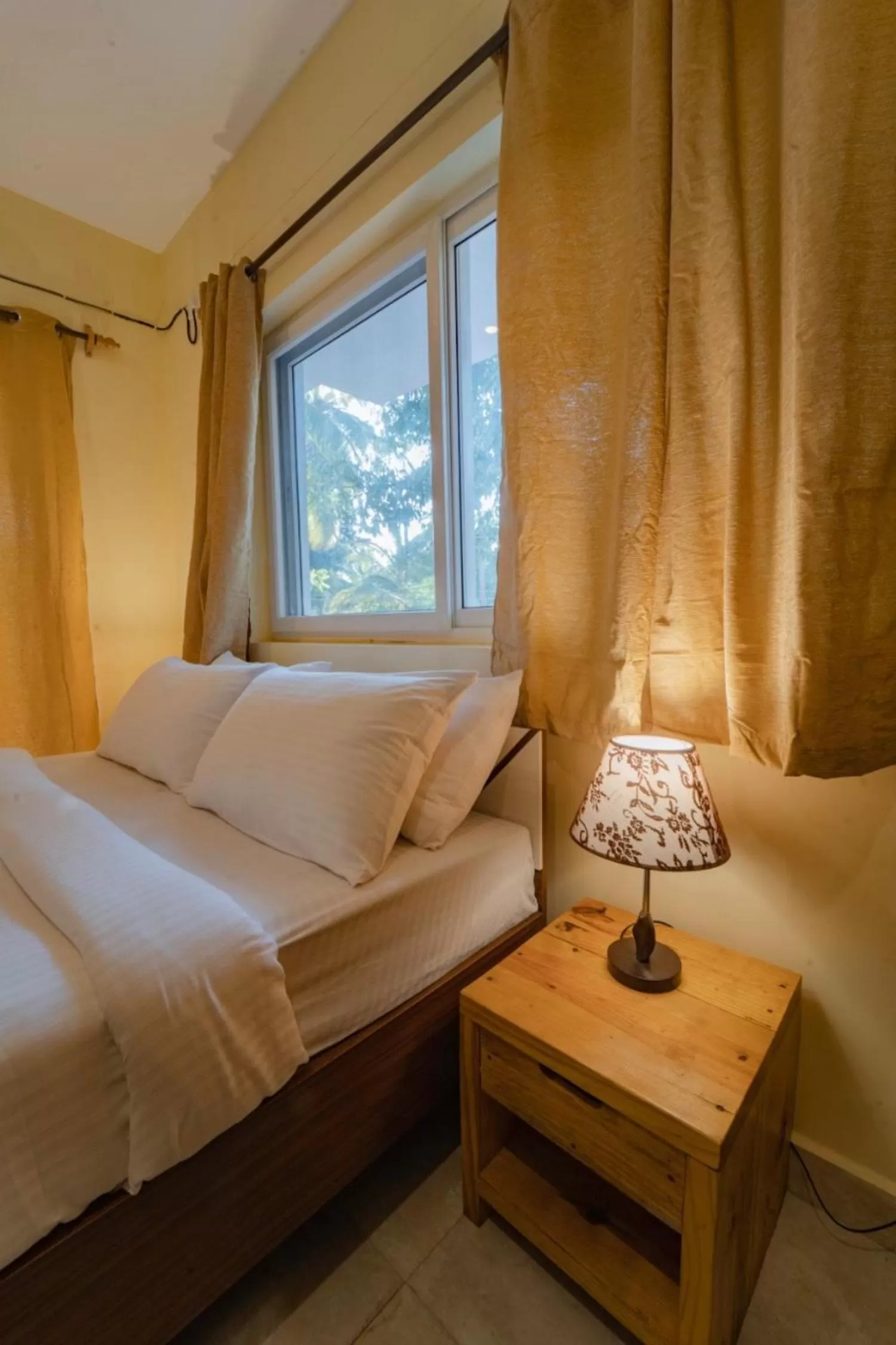 Bed in Mariners Bay Suites