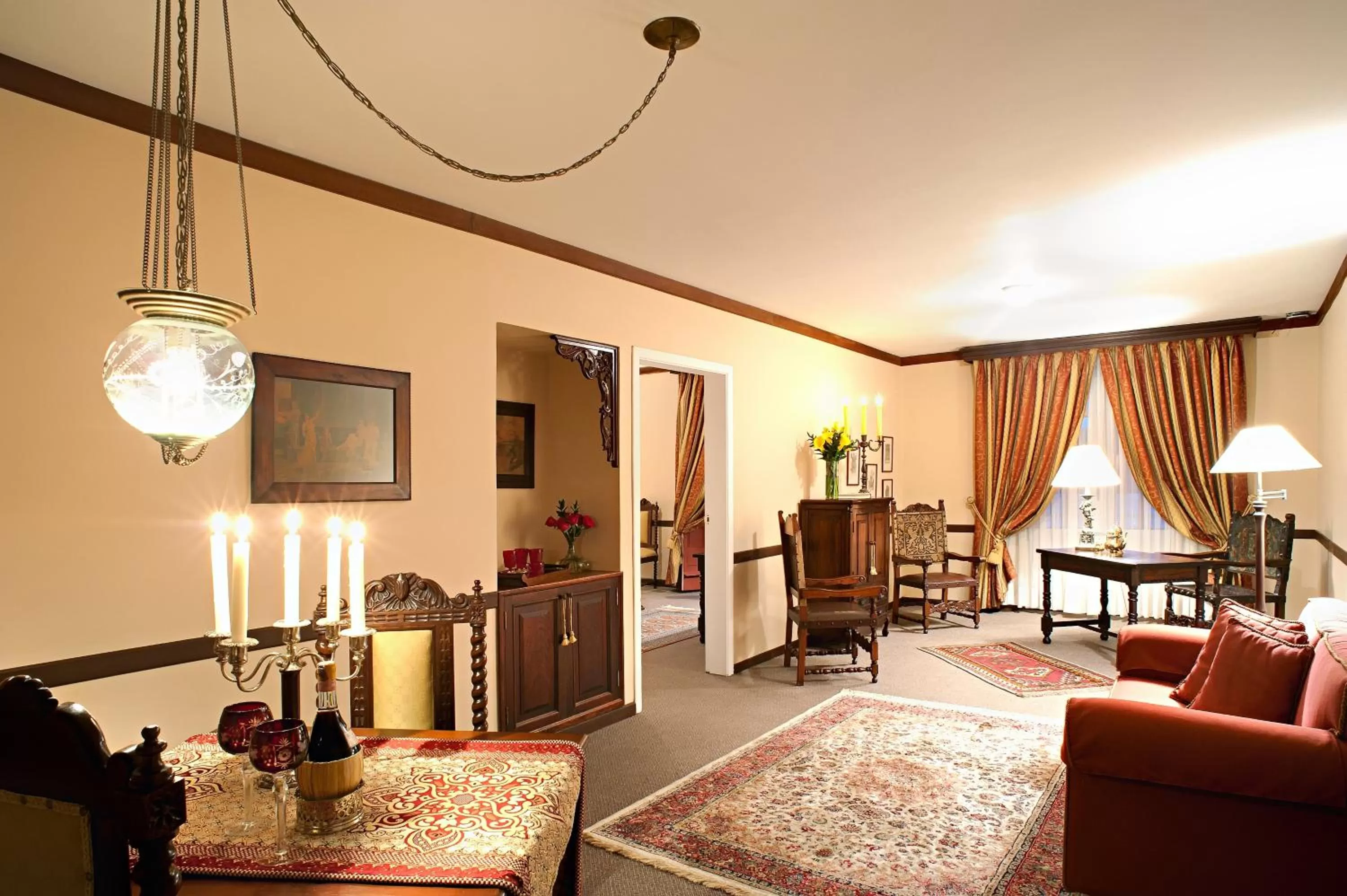 Bedroom in Hotel Dann Monasterio