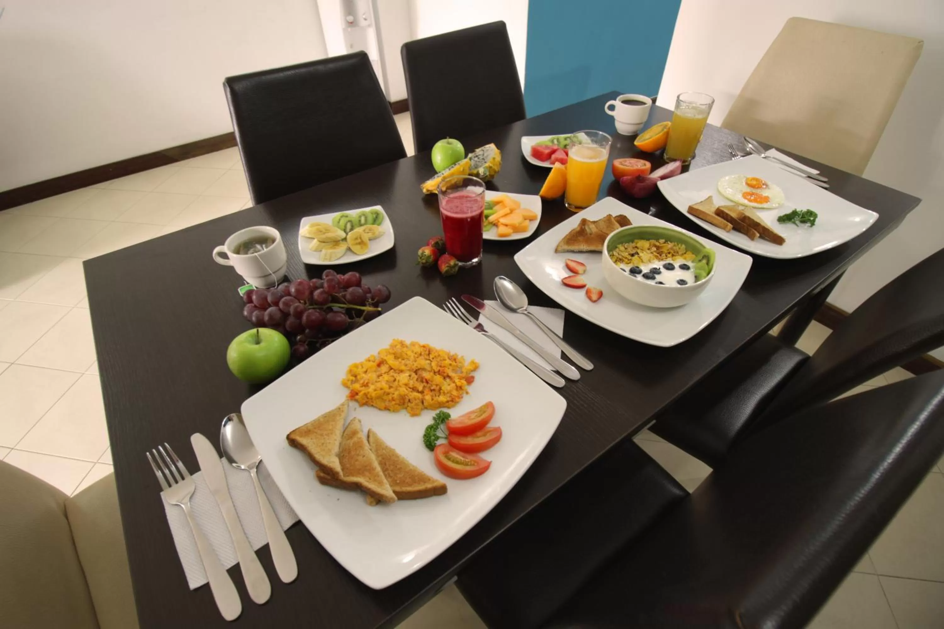 Breakfast in Poblado Guest House