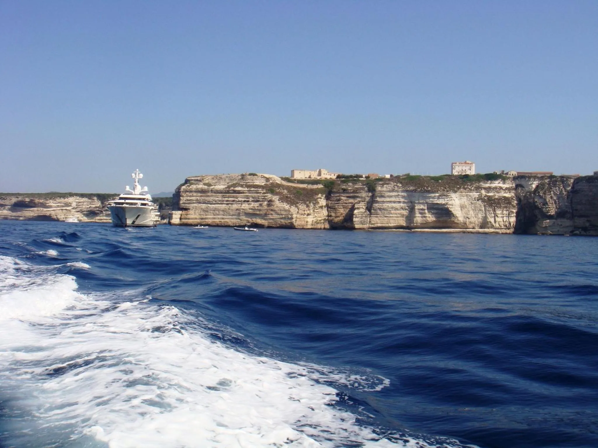 Nearby landmark in Santateresa