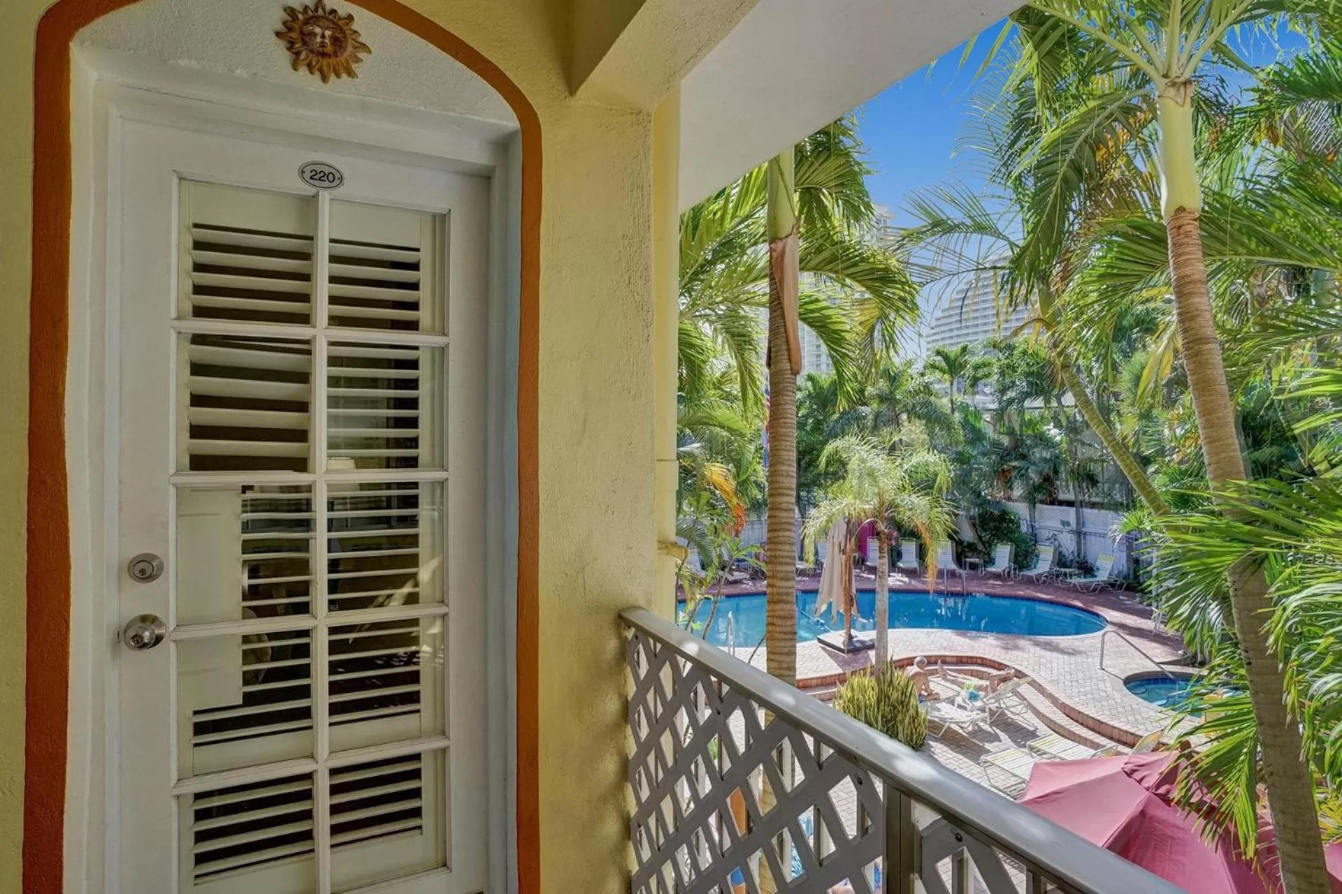 Day, Pool View in The Worthington Resorts - Clothing Optional - Men Only - Solo hombres