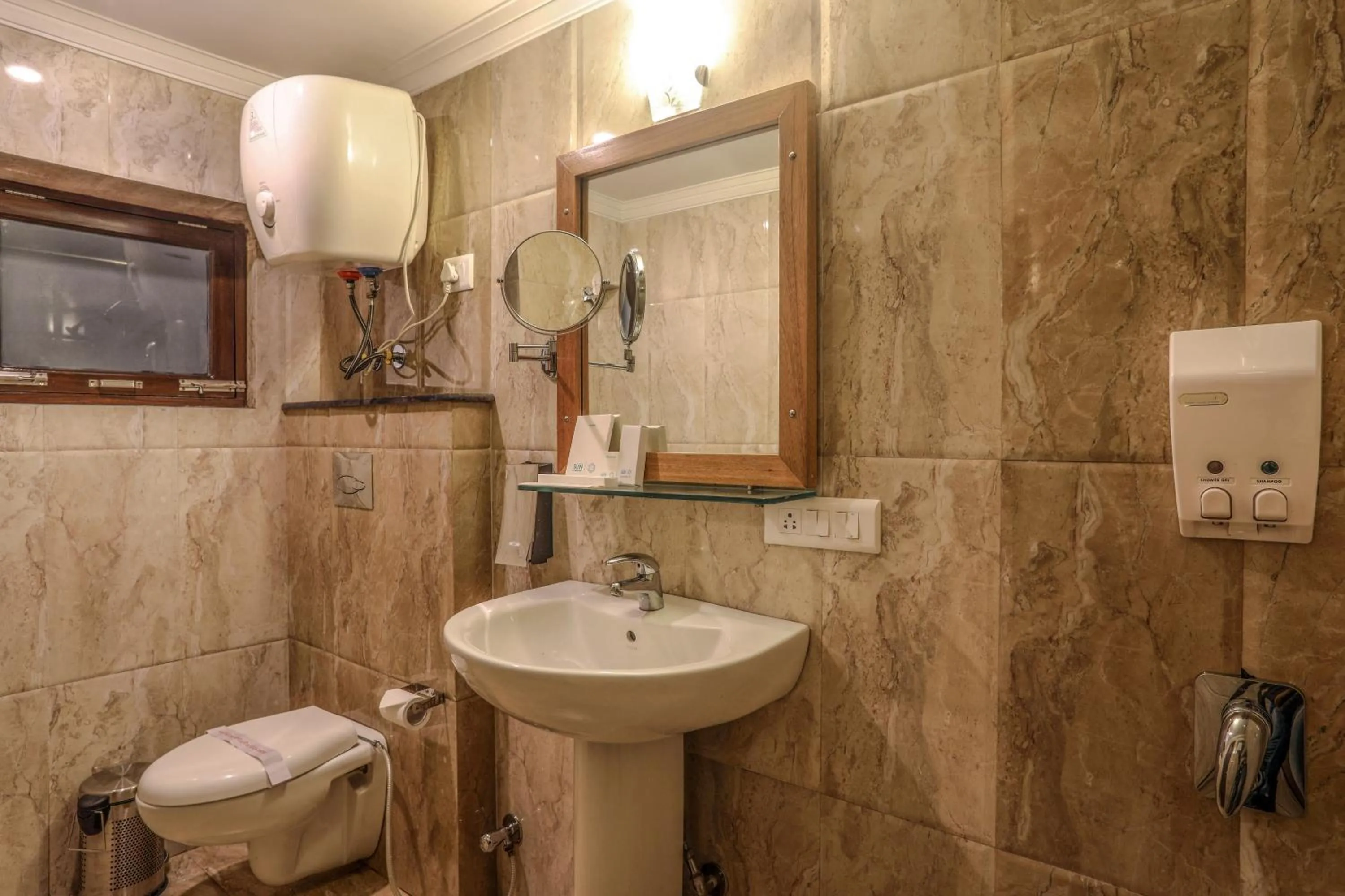 Toilet in Hotel SunGrace