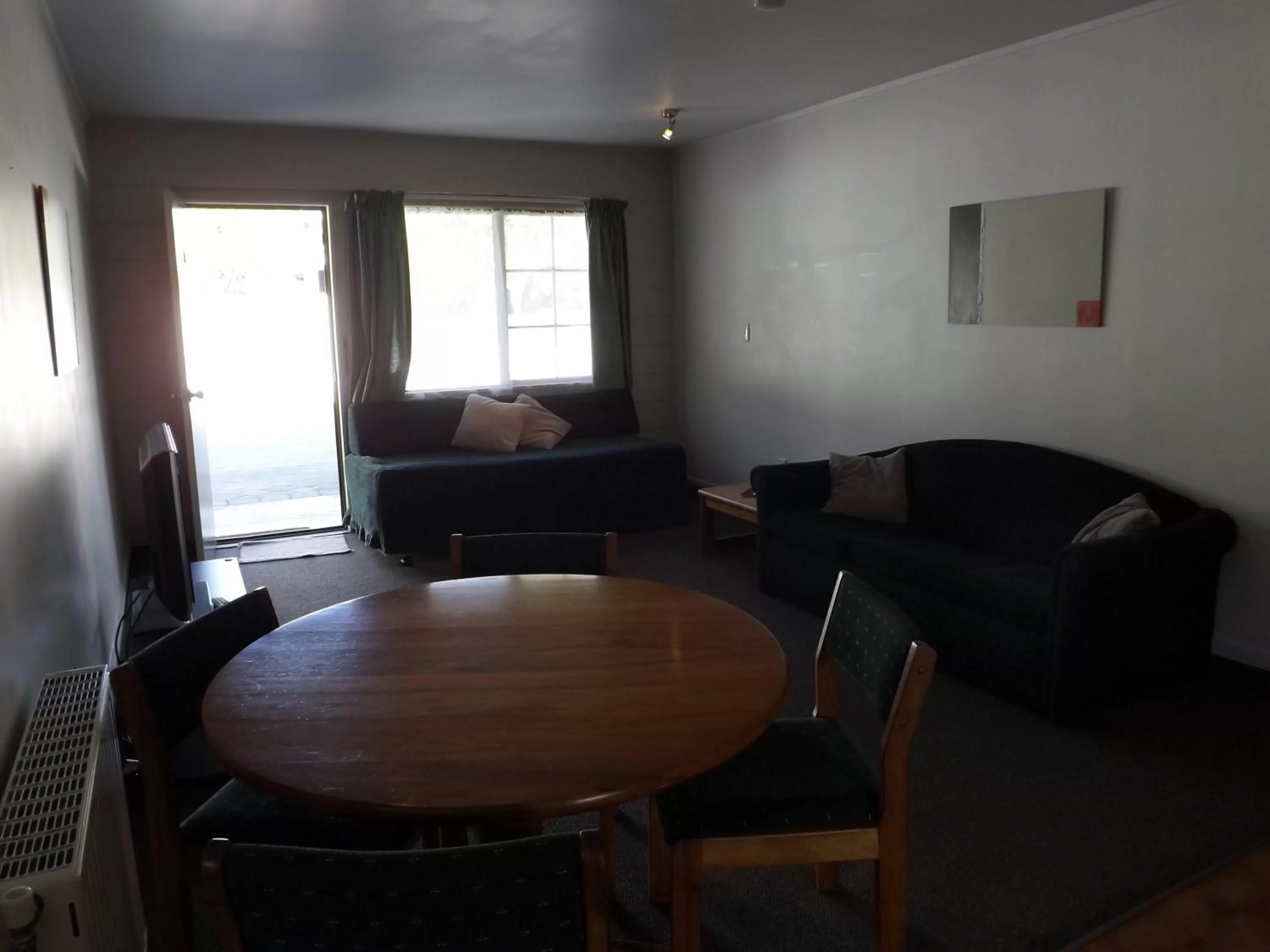 Photo of the whole room in Karaka Tree Motel