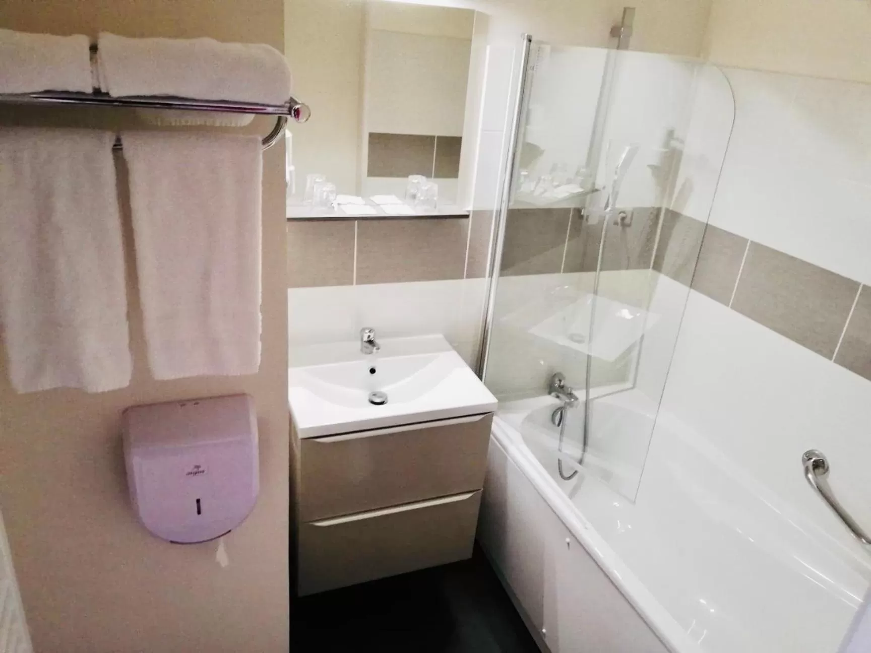 Bathroom in Le Cheval Blanc