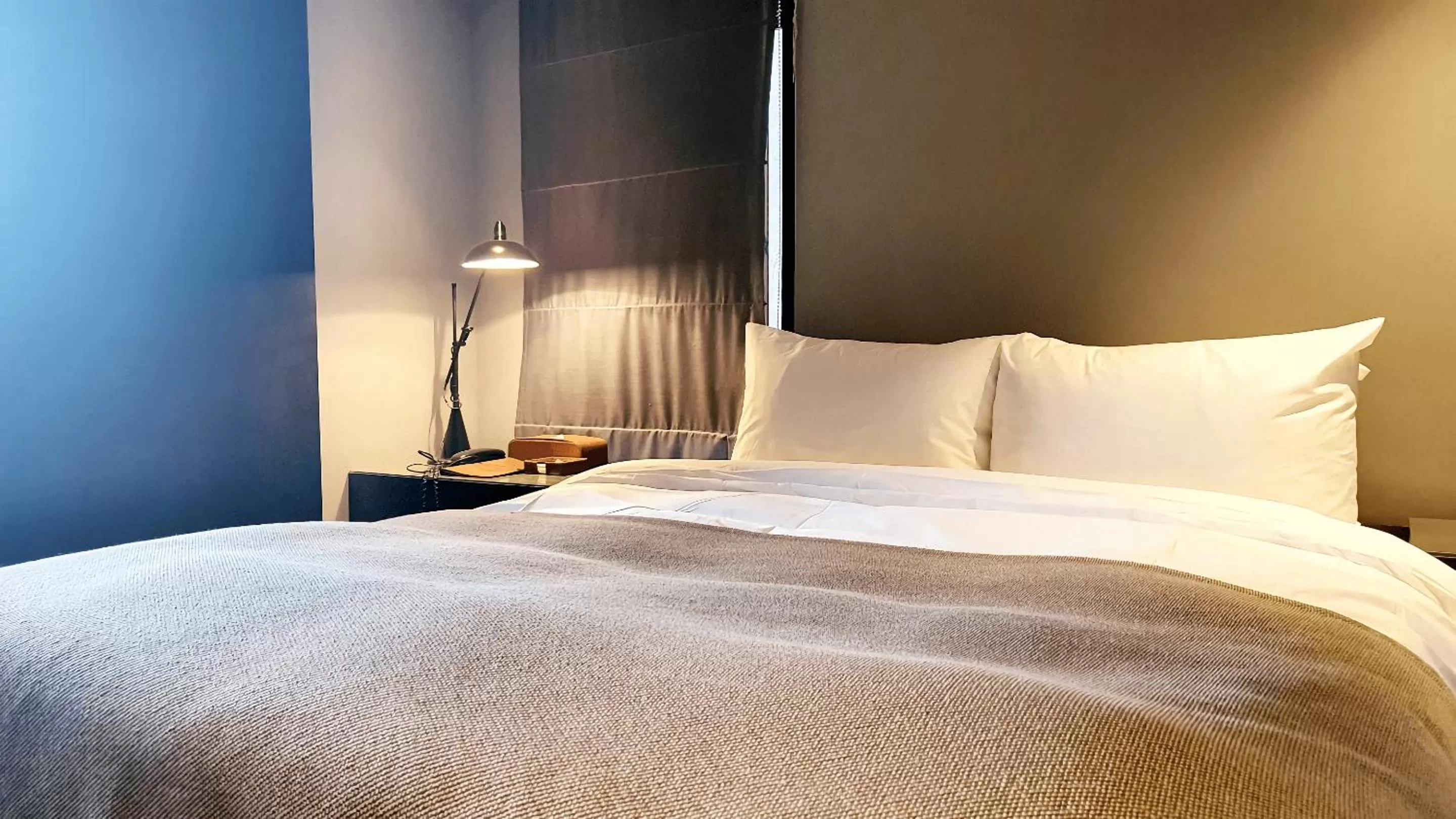 Bed in JS Boutique Hotel